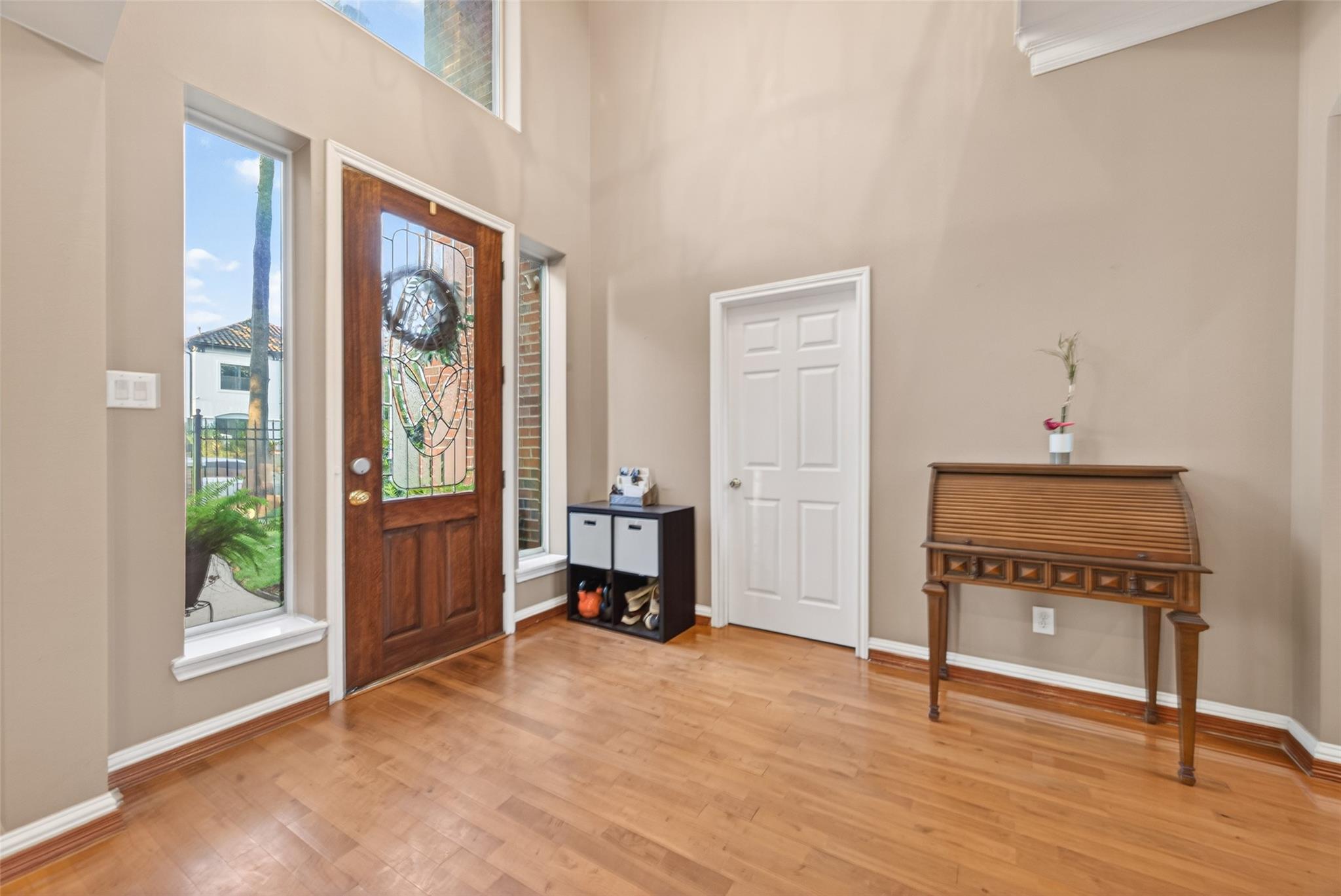 5349 Val Verde Street