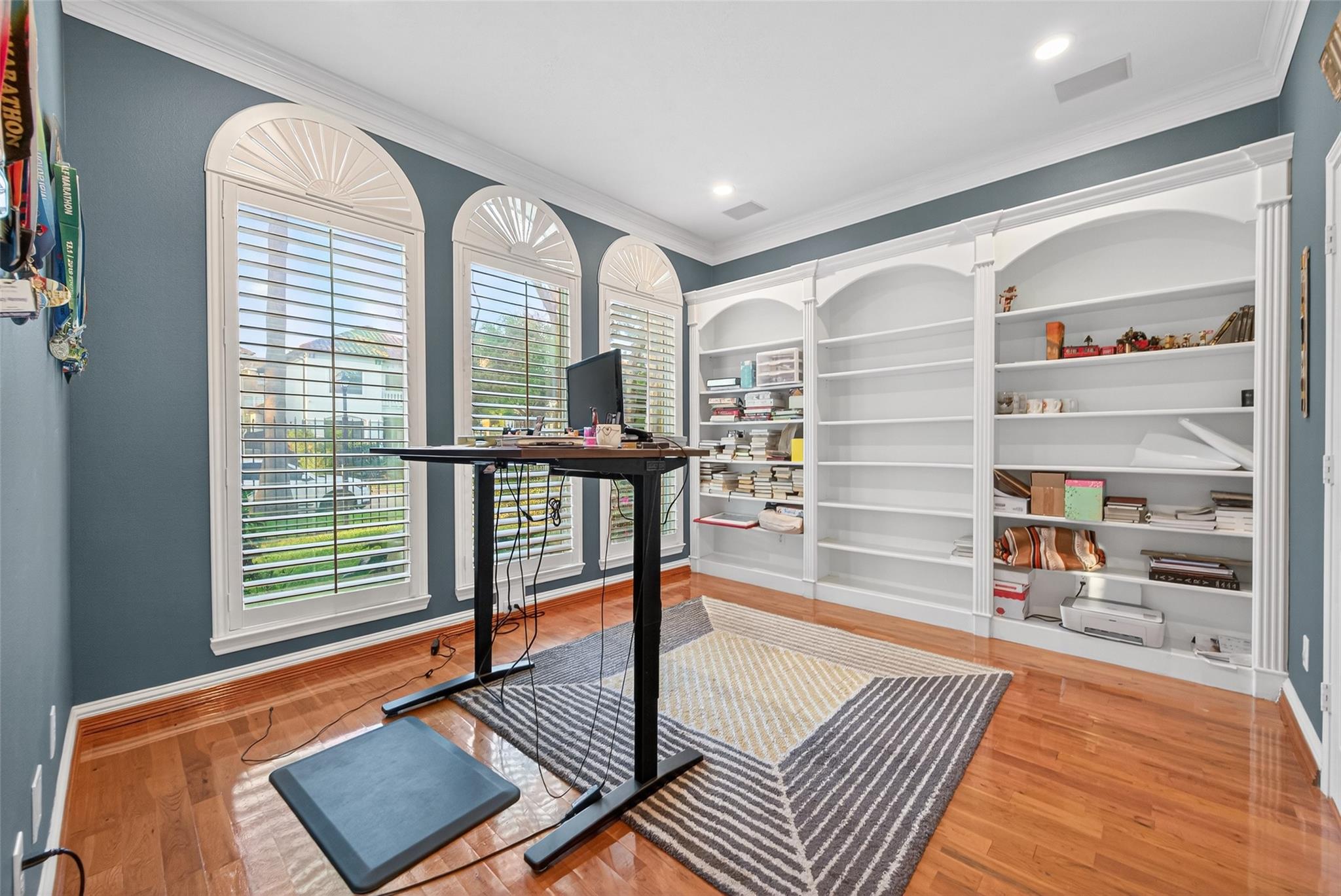 5349 Val Verde Street