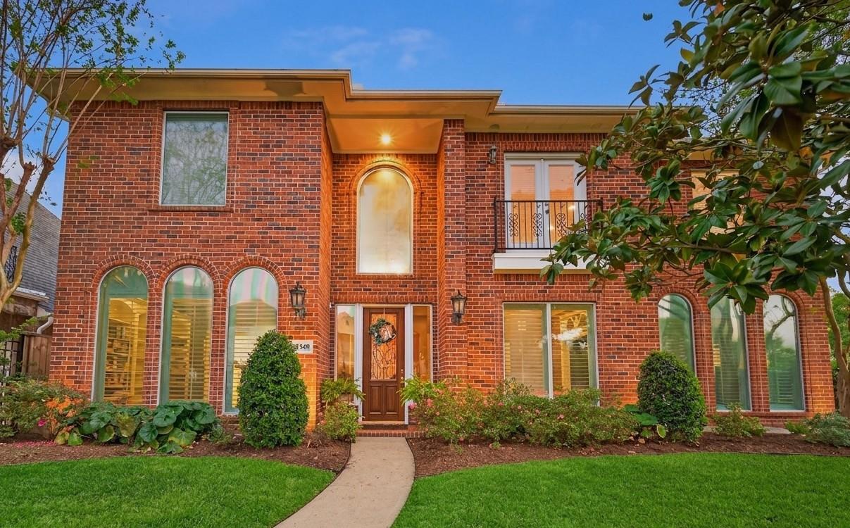 5349 Val Verde Street