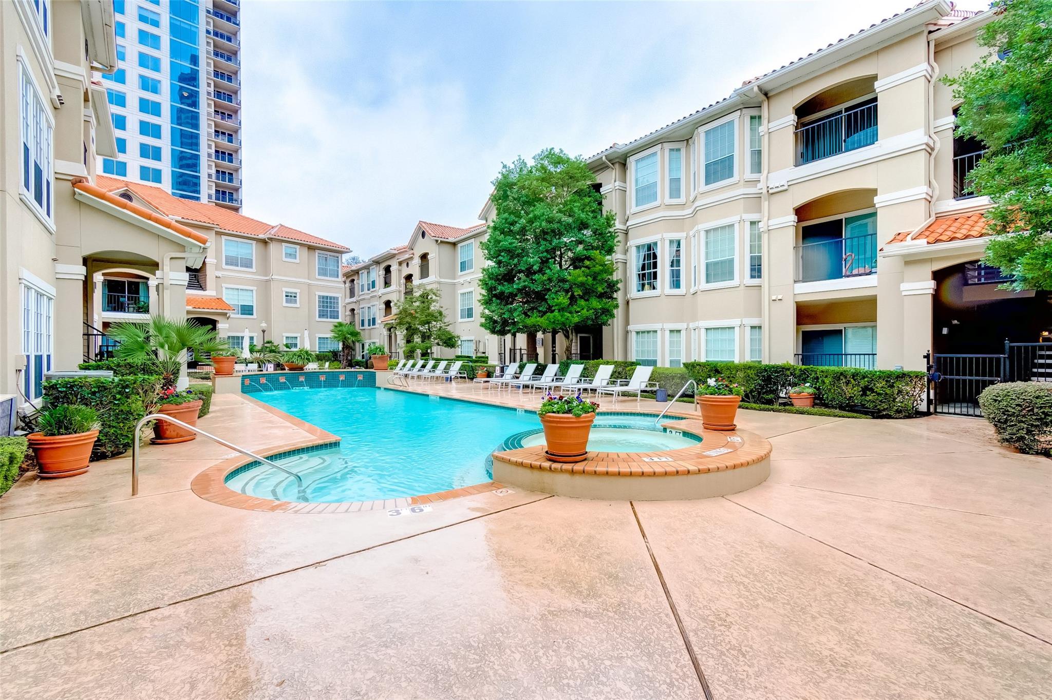 3231 Allen Parkway # 1306