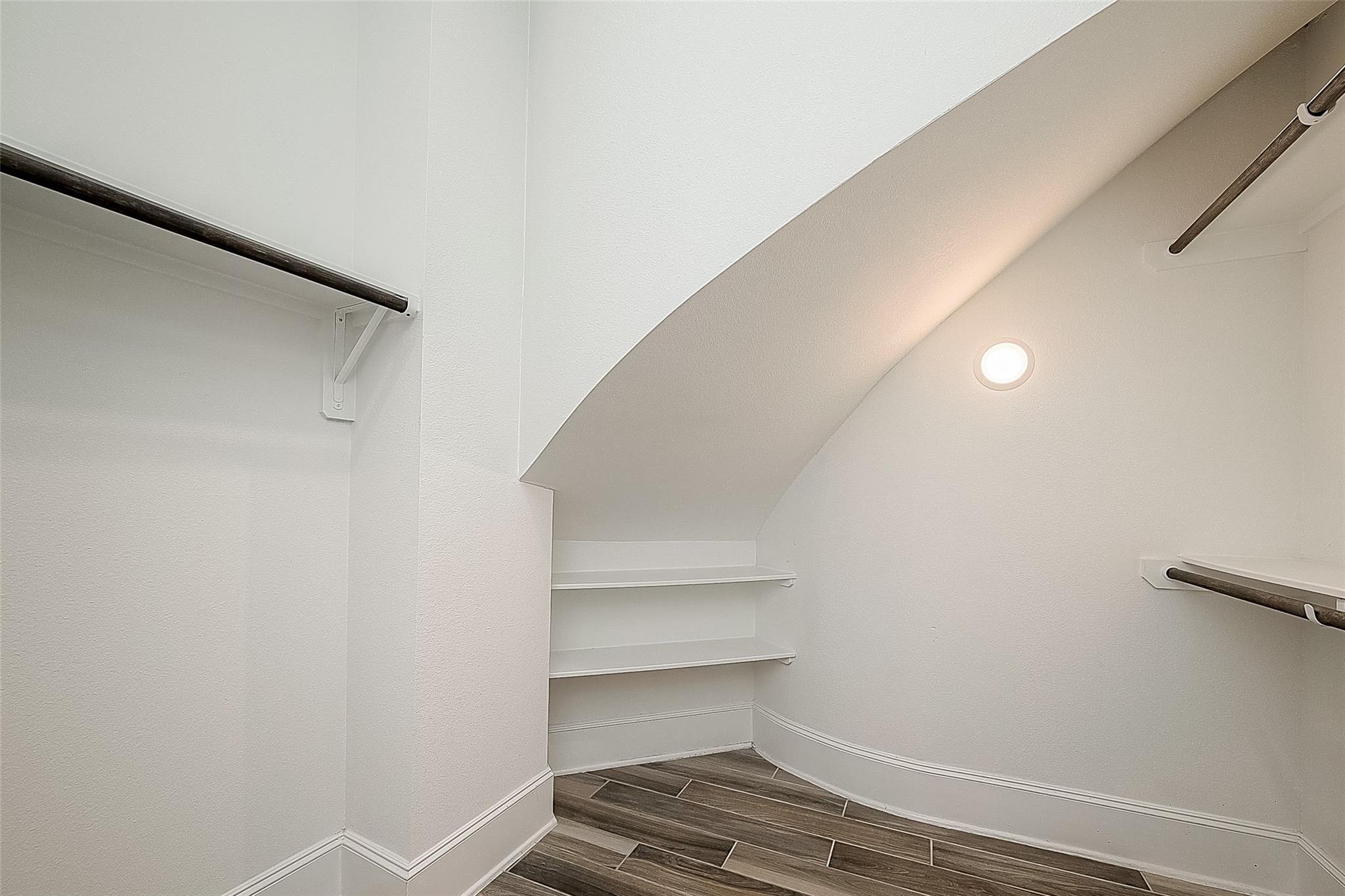 115 N Winter Sunrise Circle