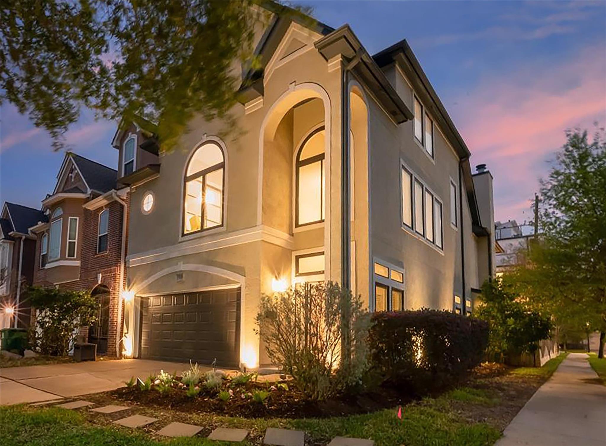 5335 Fairdale Lane