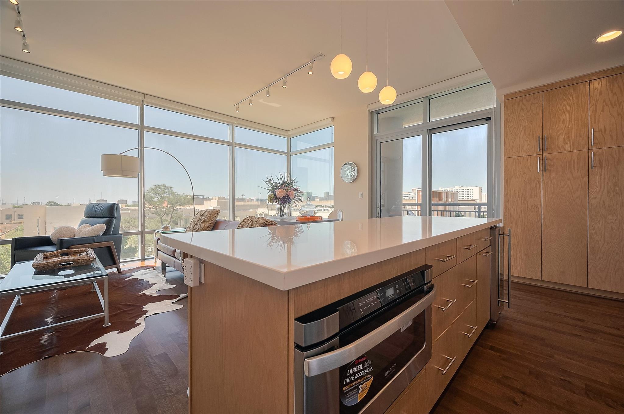 2207 Bancroft Street # 604