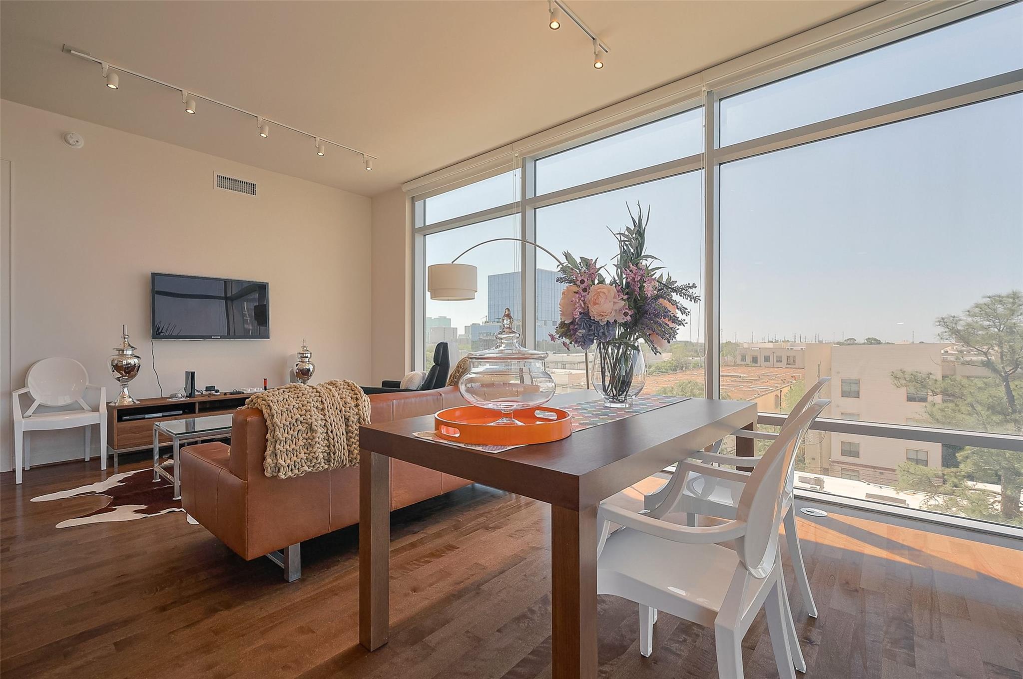 2207 Bancroft Street # 604