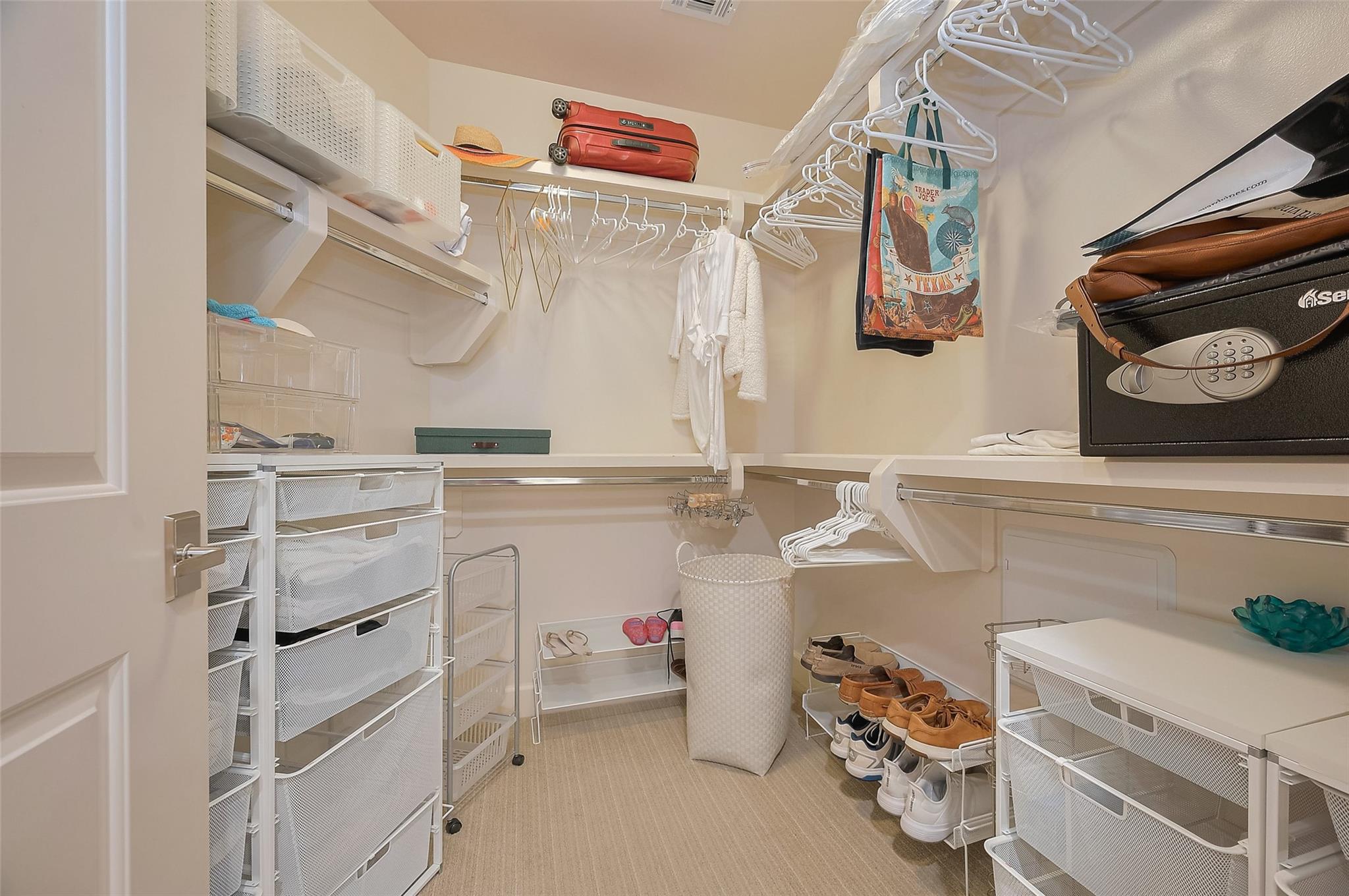 2207 Bancroft Street # 604