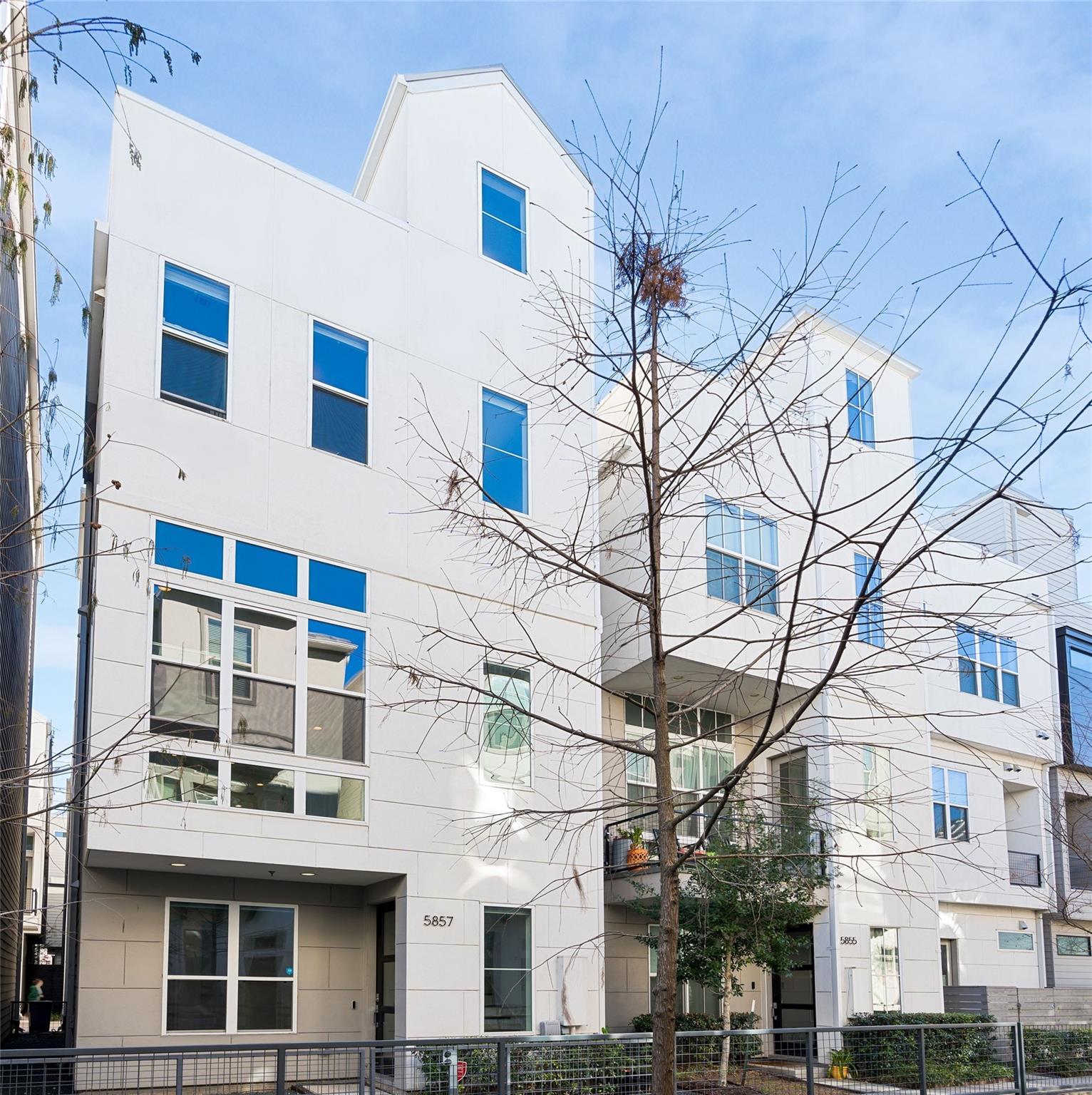 5857 E Post Oak Lane