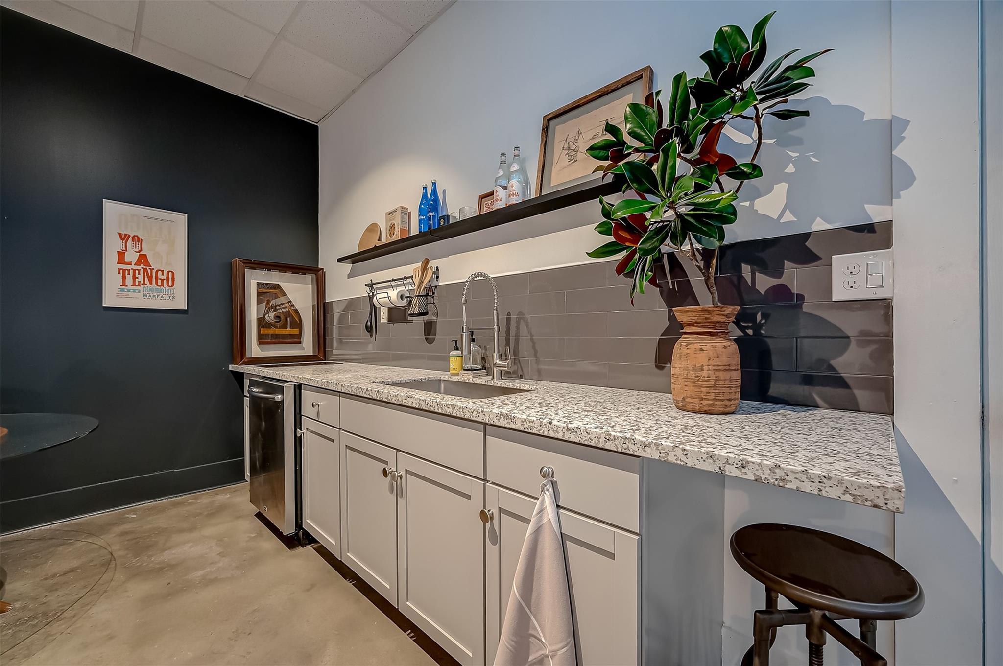 1612 W Alabama Street Unit: ABCD