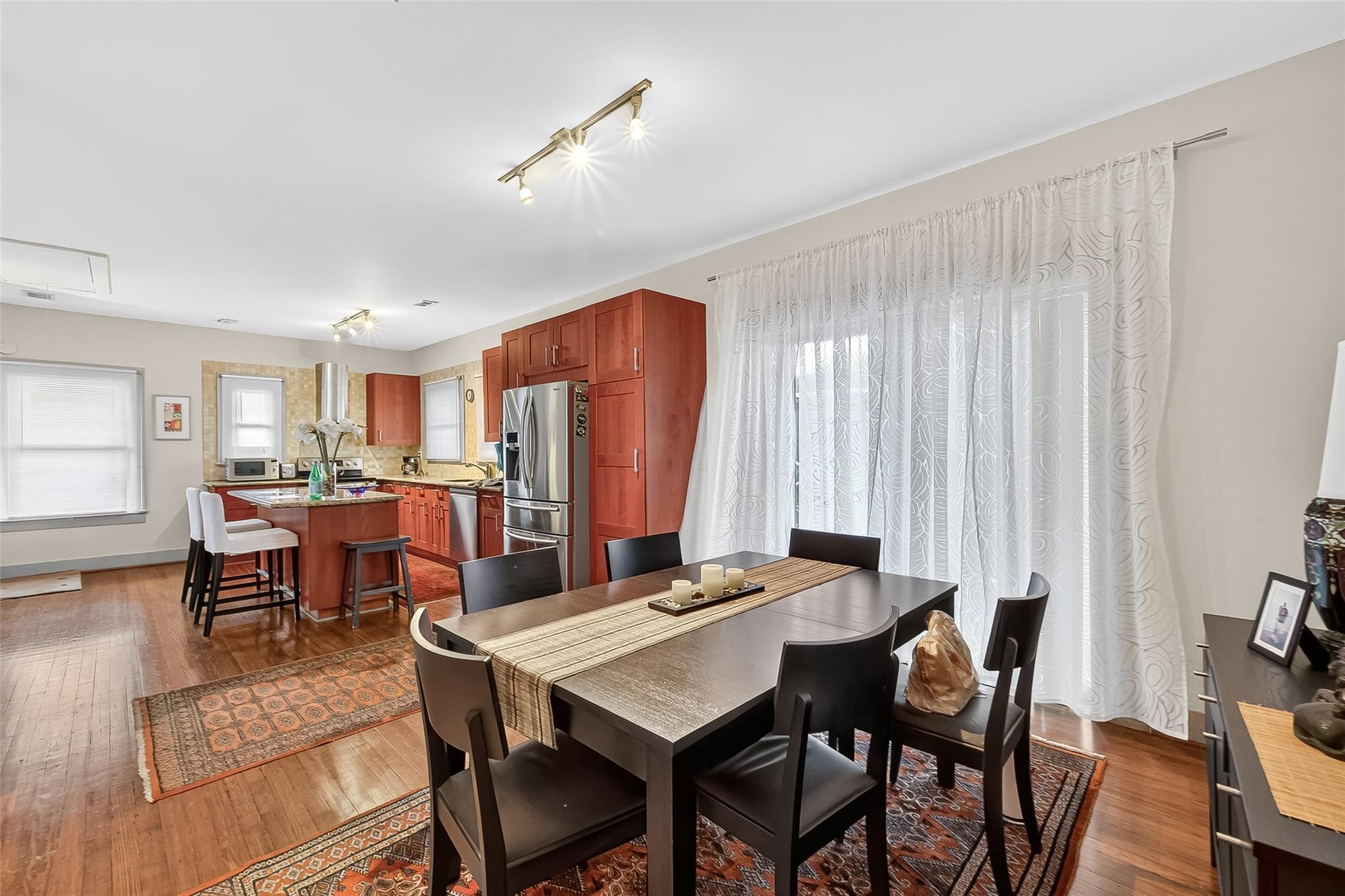 1612 W Alabama Street Unit: ABCD