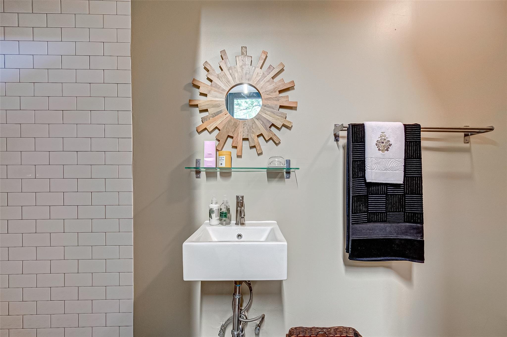 1612 W Alabama Street Unit: ABCD