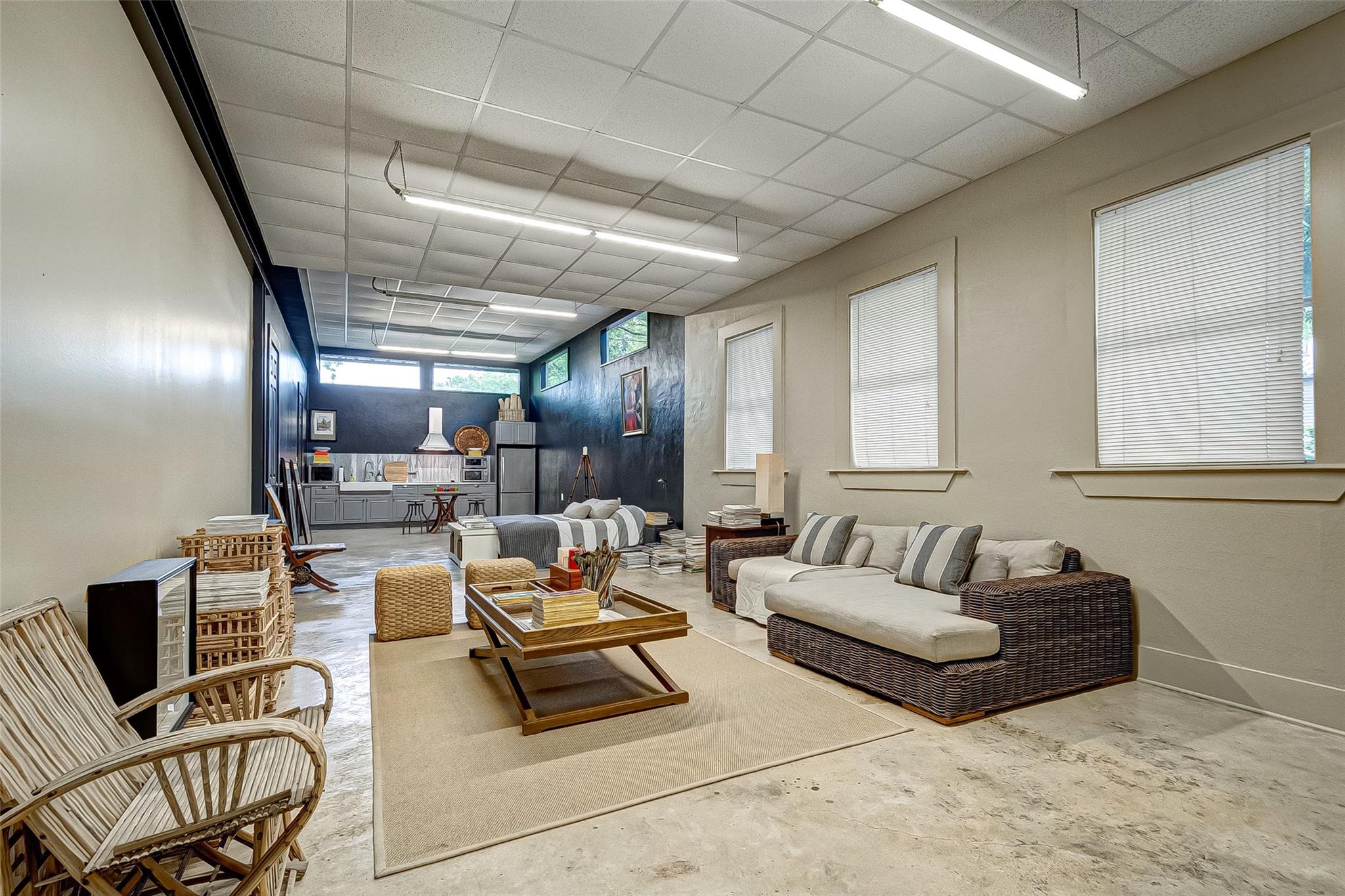 1612 W Alabama Street Unit: ABCD