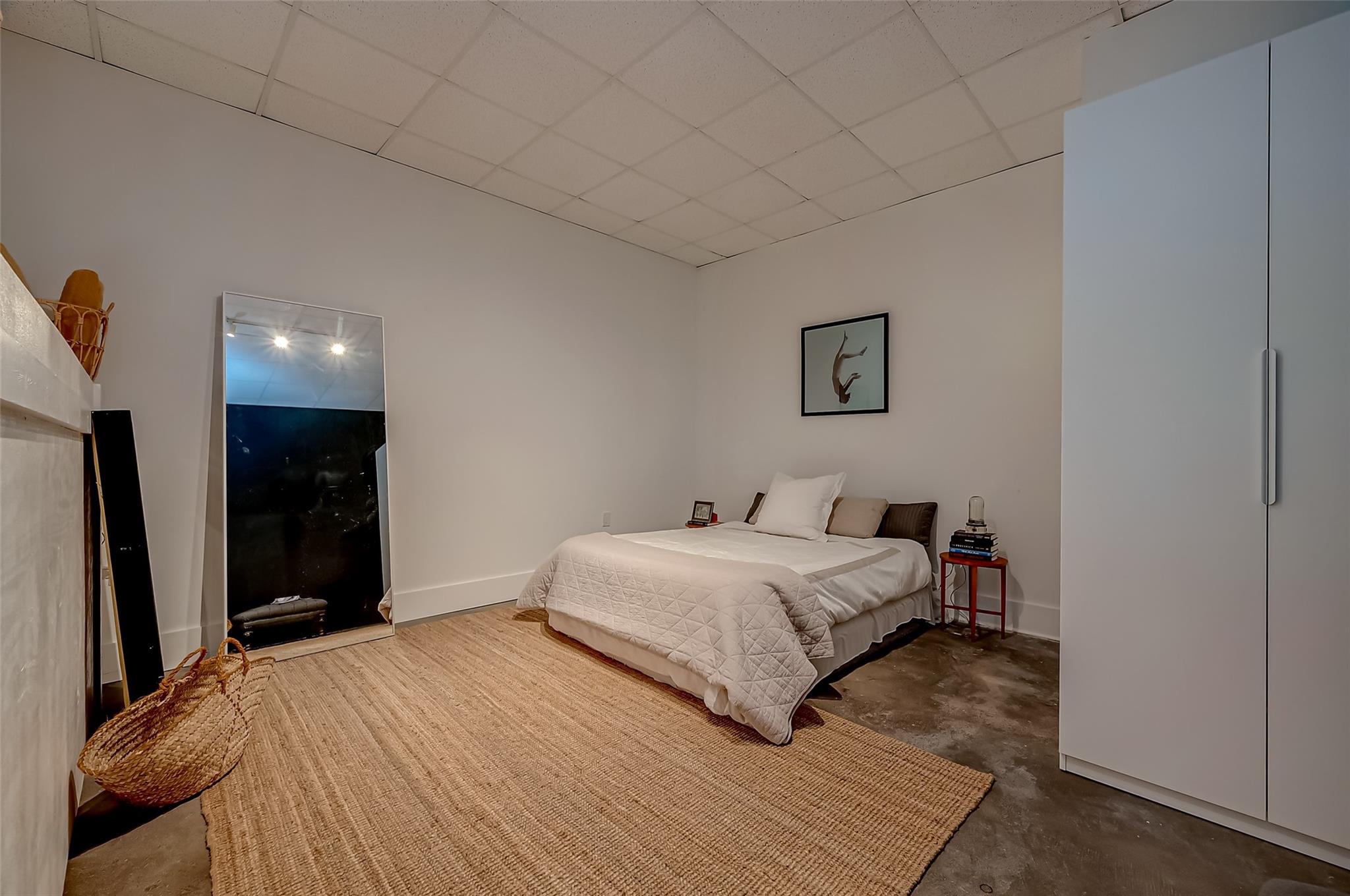 1612 W Alabama Street Unit: ABCD