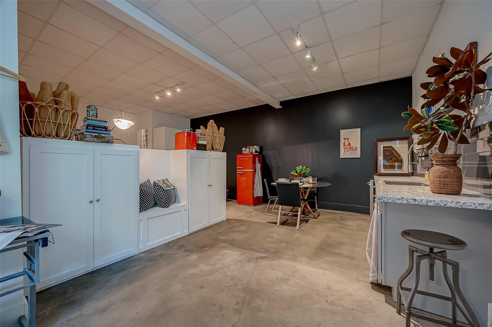 1612 W Alabama Street Unit: ABCD