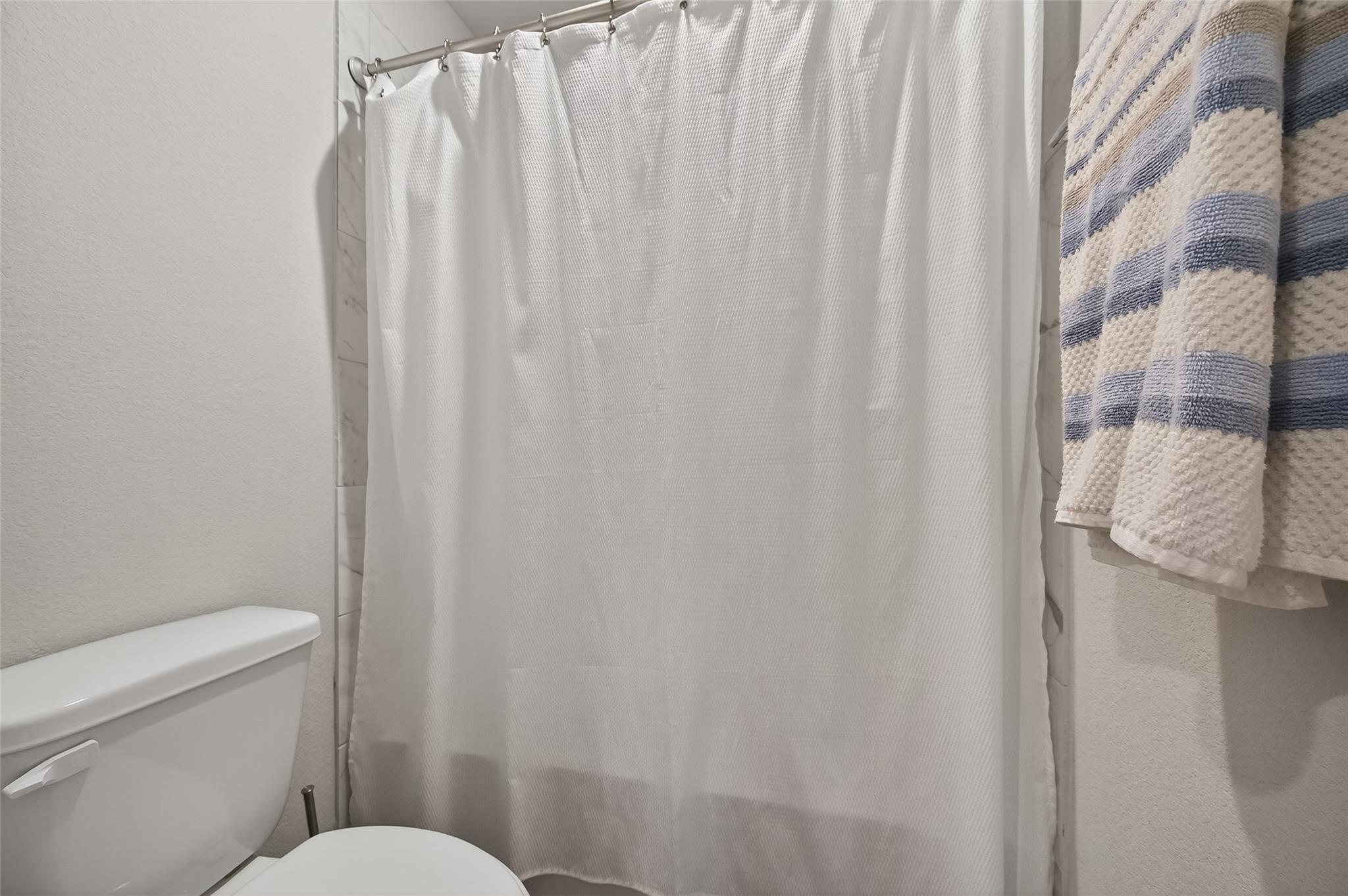 8453 Sweet Cherry Lane