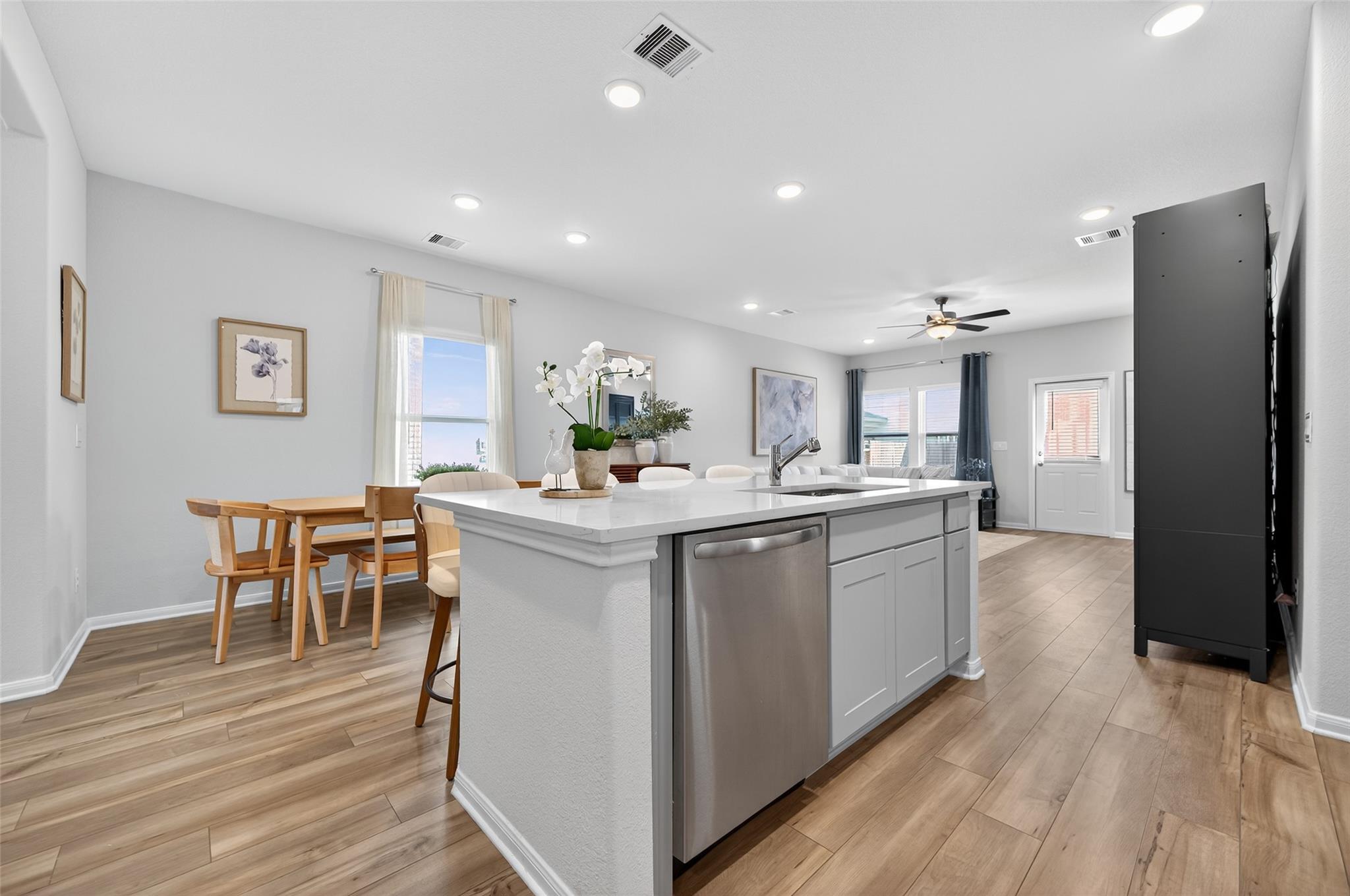 8453 Sweet Cherry Lane