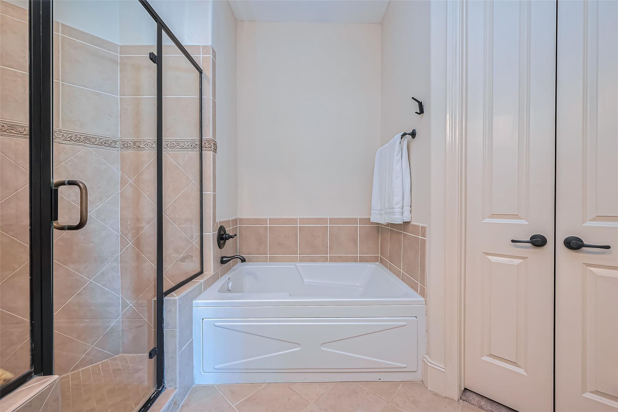 58 Briar Hollow Lane # 303