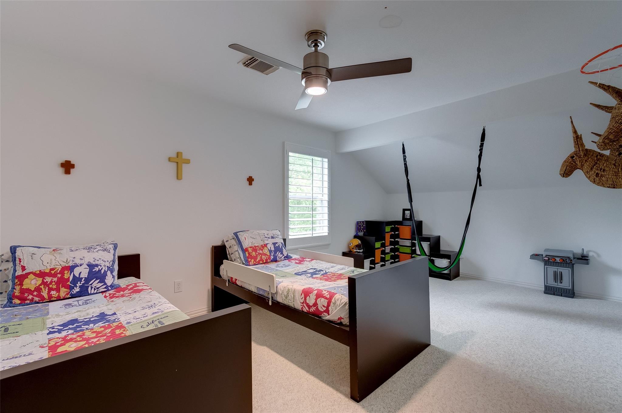 3 Vincent Court