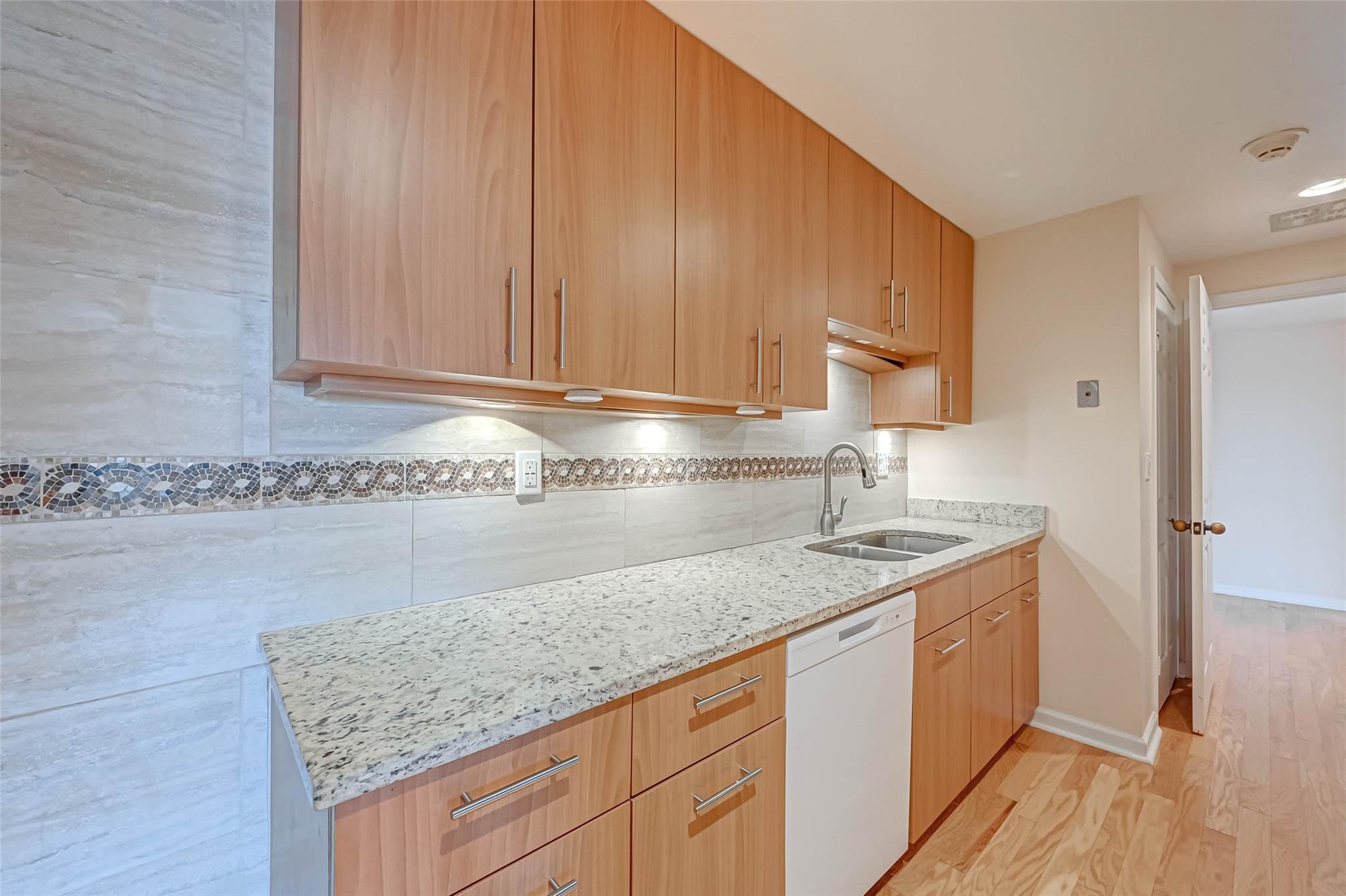 2001 Holcombe Boulevard # 401