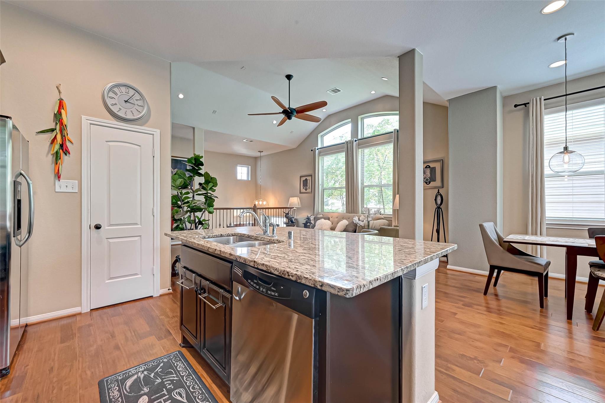 50 Cheswood Manor Drive