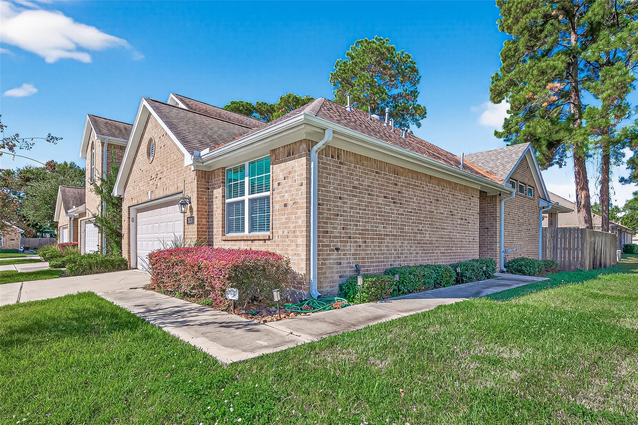 2026 Que Manor Drive