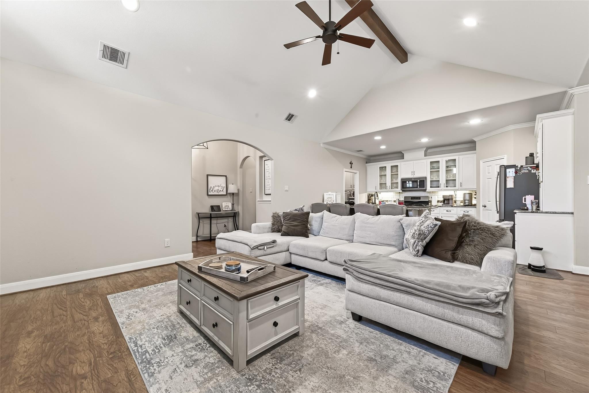 2026 Que Manor Drive