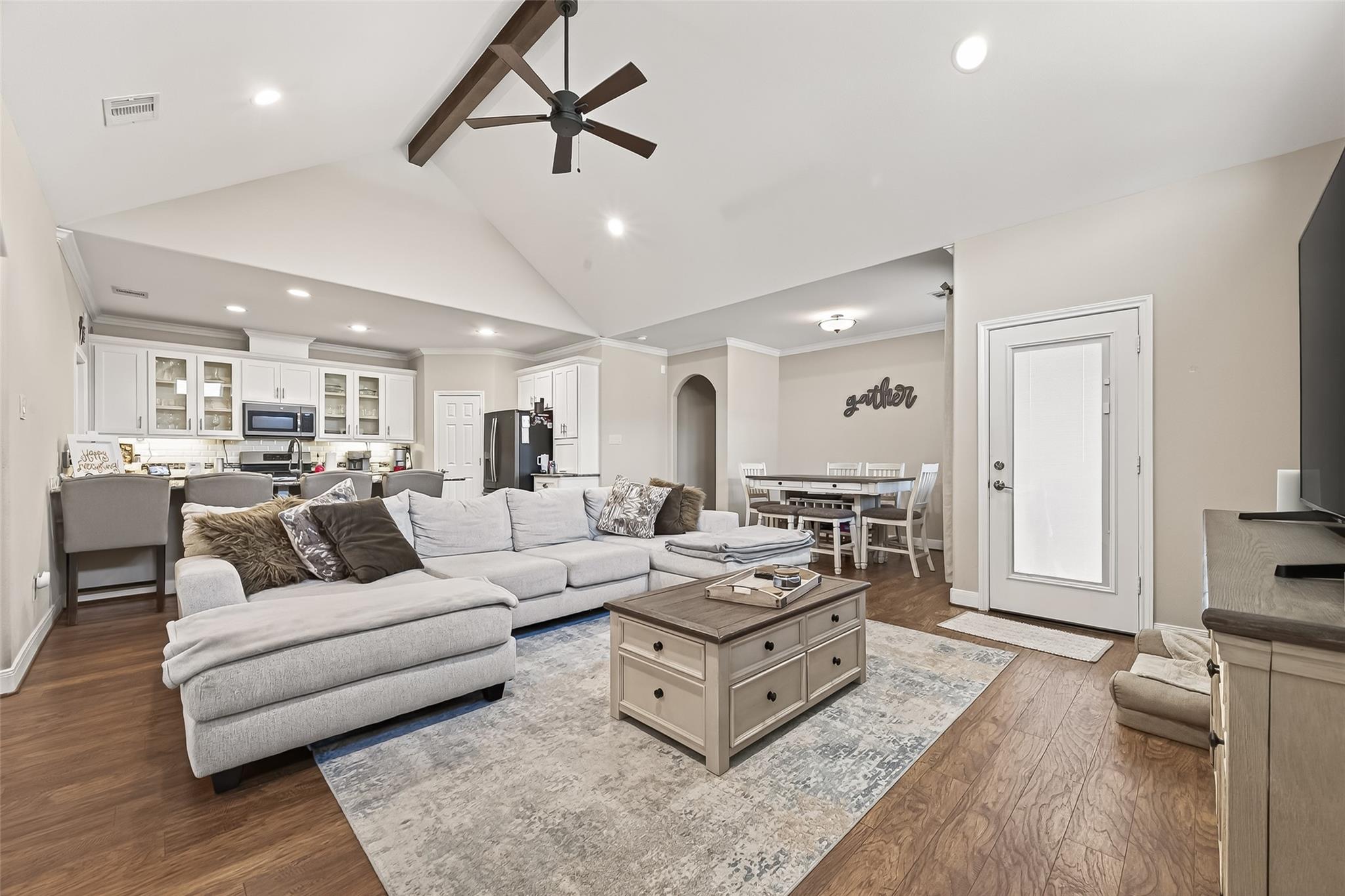 2026 Que Manor Drive