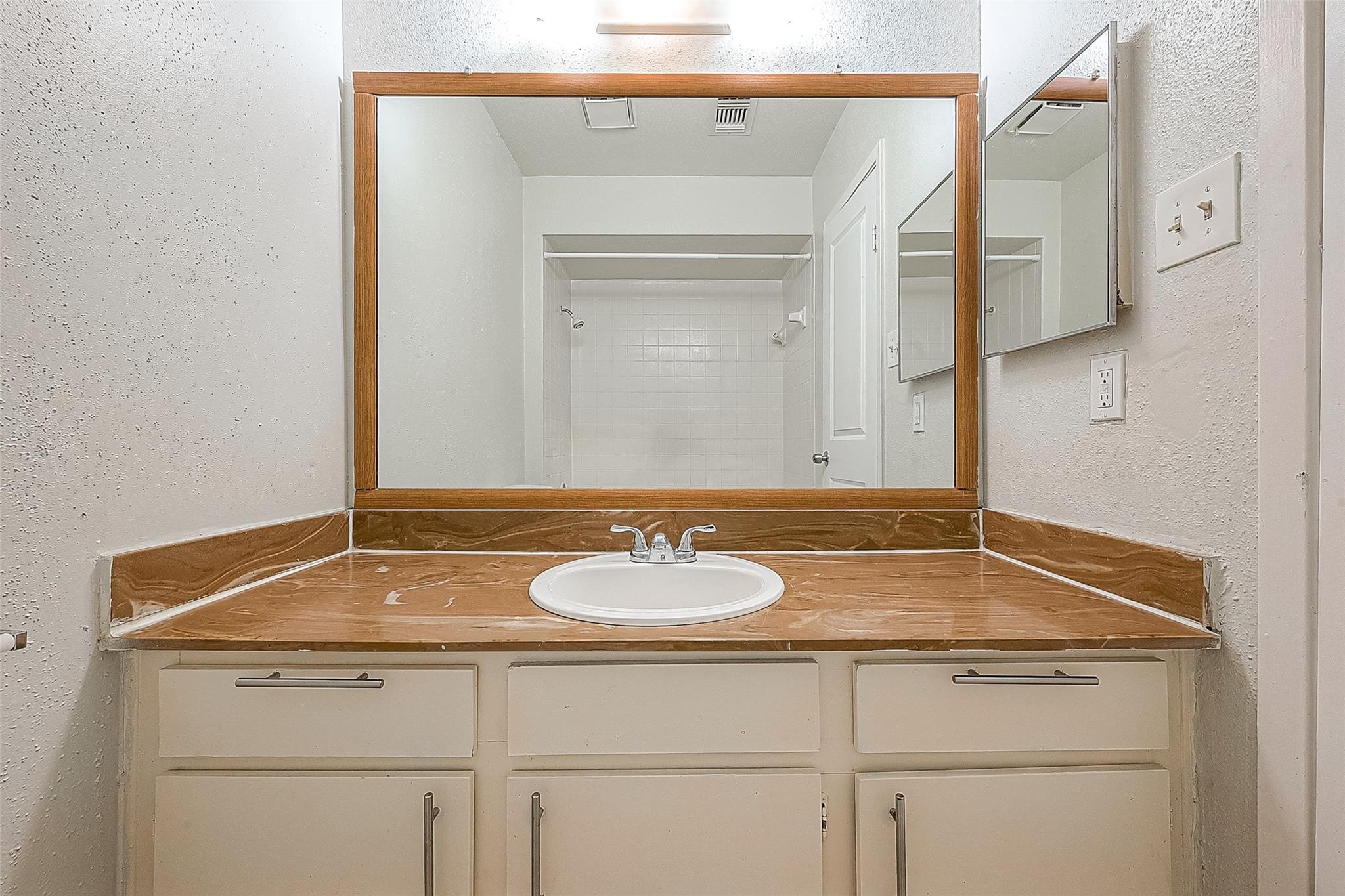 12655 Ashford Meadow Drive Unit: ABCD