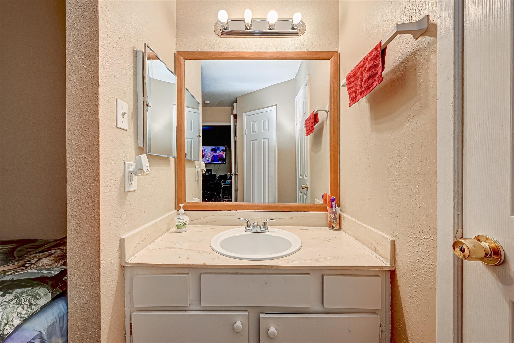 12655 Ashford Meadow Drive Unit: ABCD