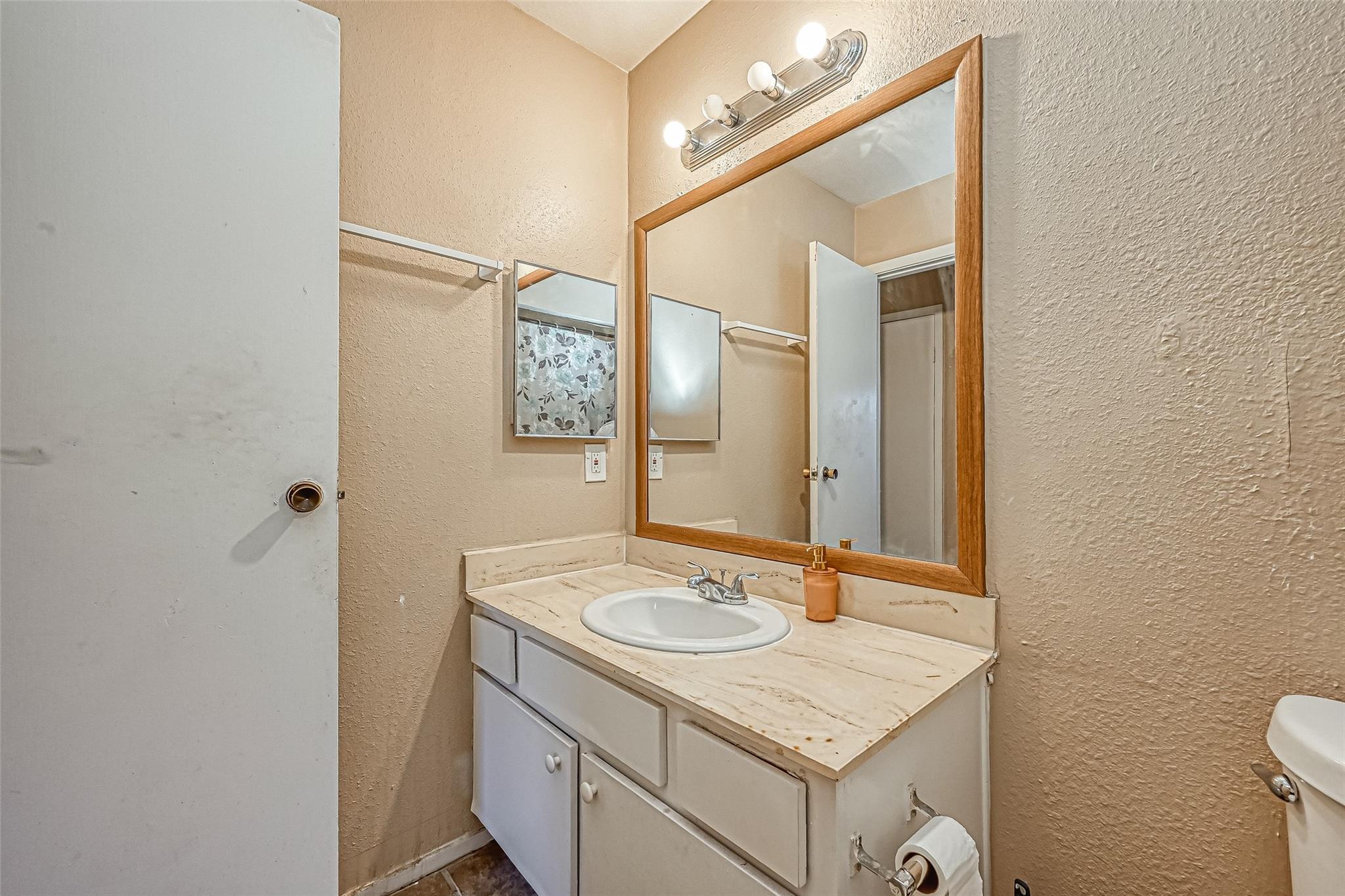12655 Ashford Meadow Drive Unit: ABCD