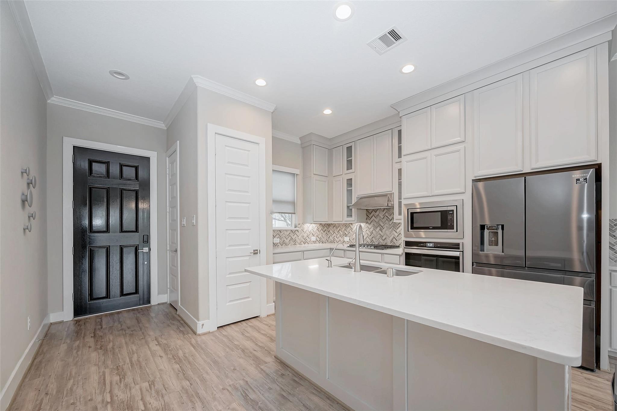 10014 Granary Drive