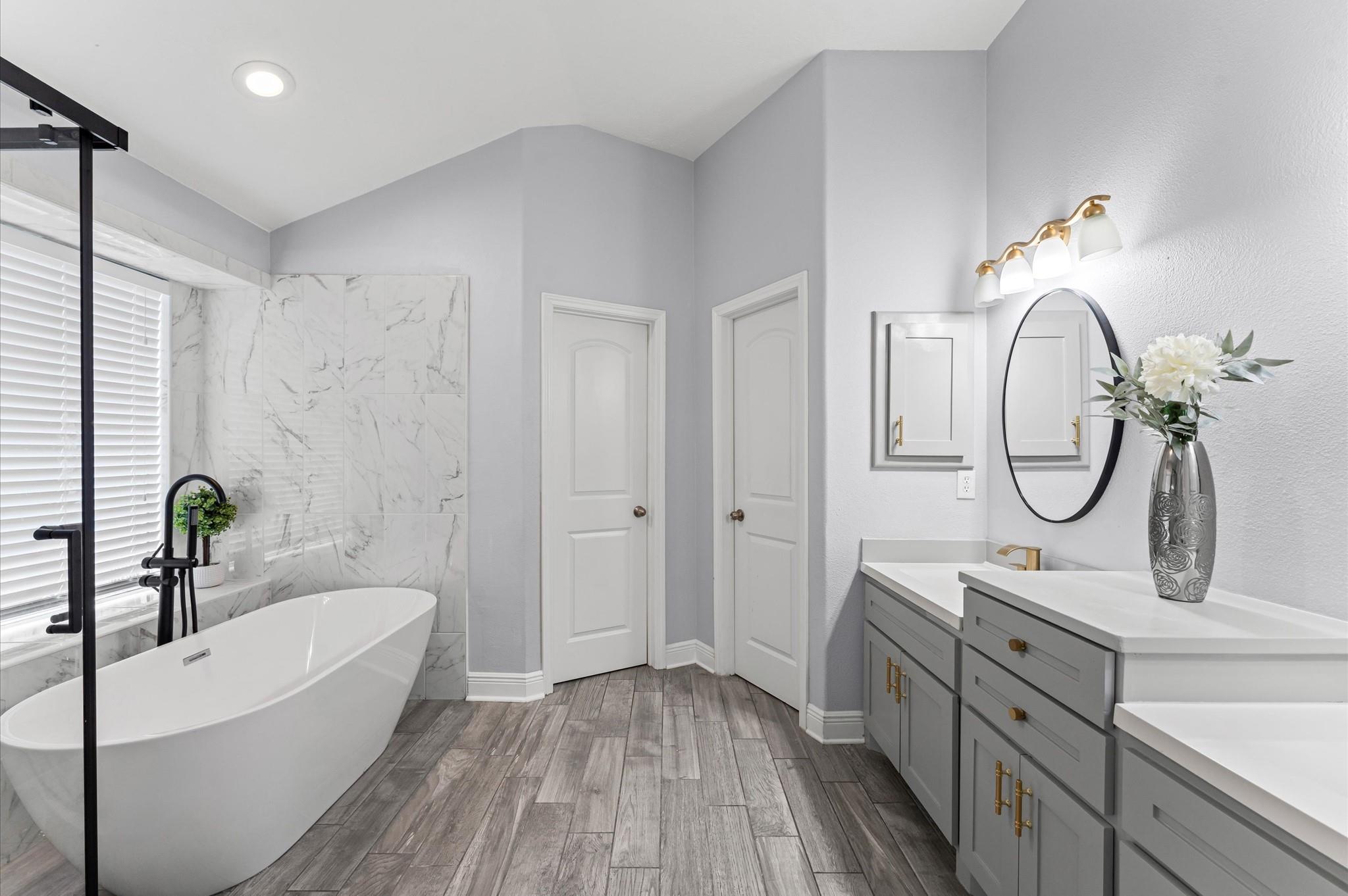 6218 Knollwood Trail