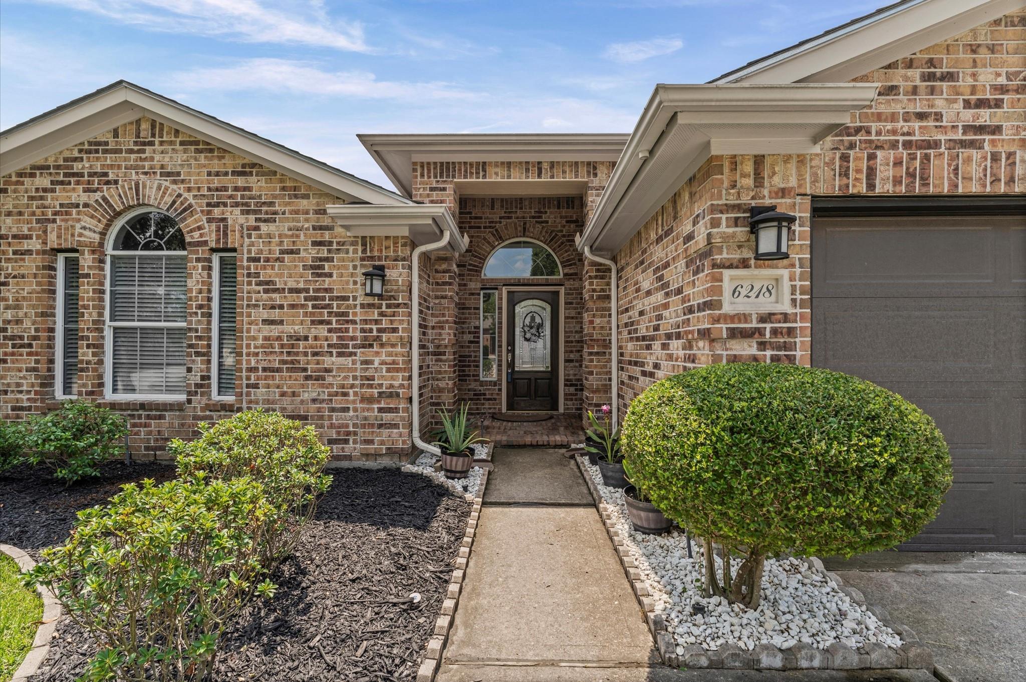 6218 Knollwood Trail