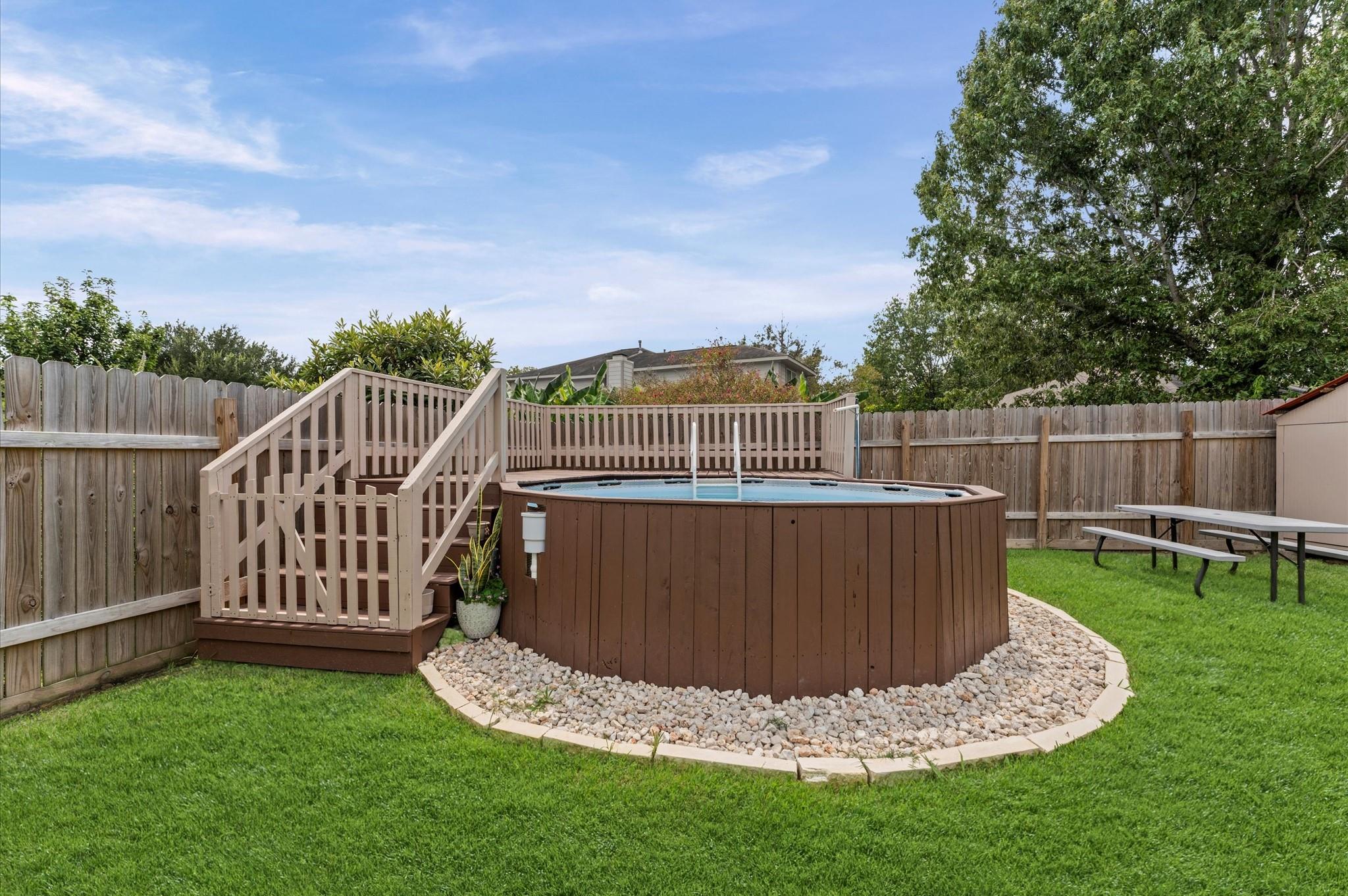 6218 Knollwood Trail