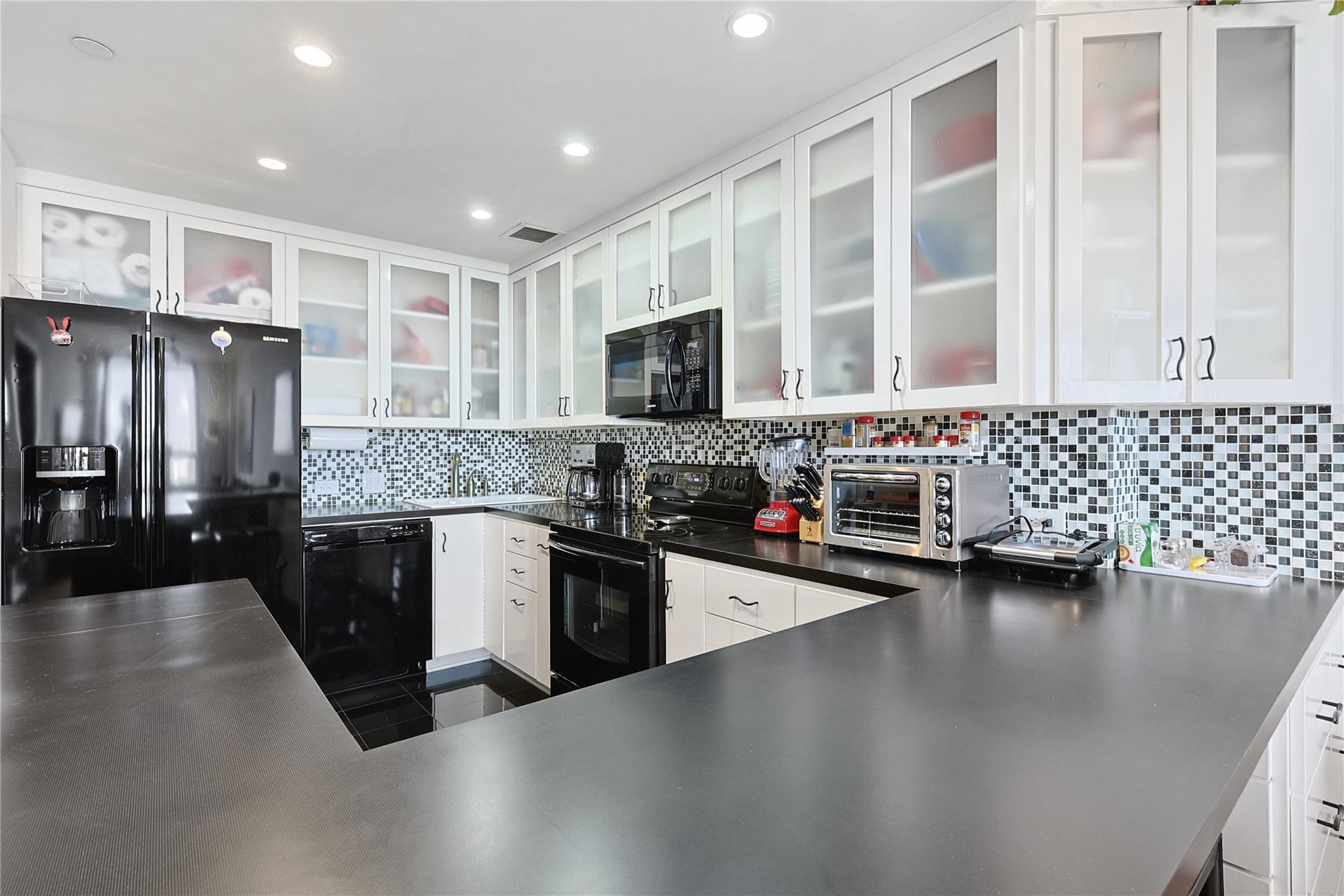 5110 San Felipe # 151W