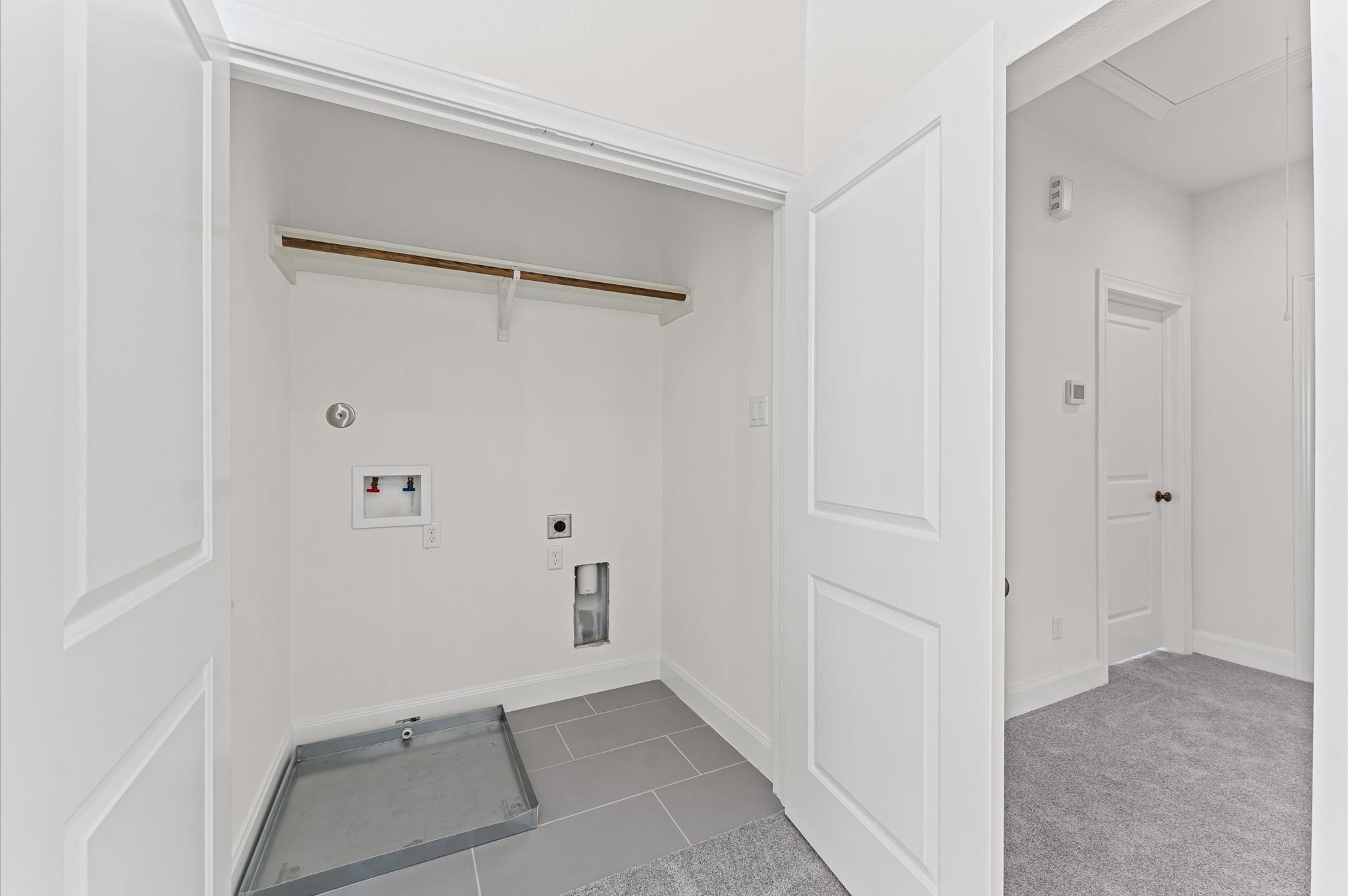 8814 Hollywood Garden Lane, Houston