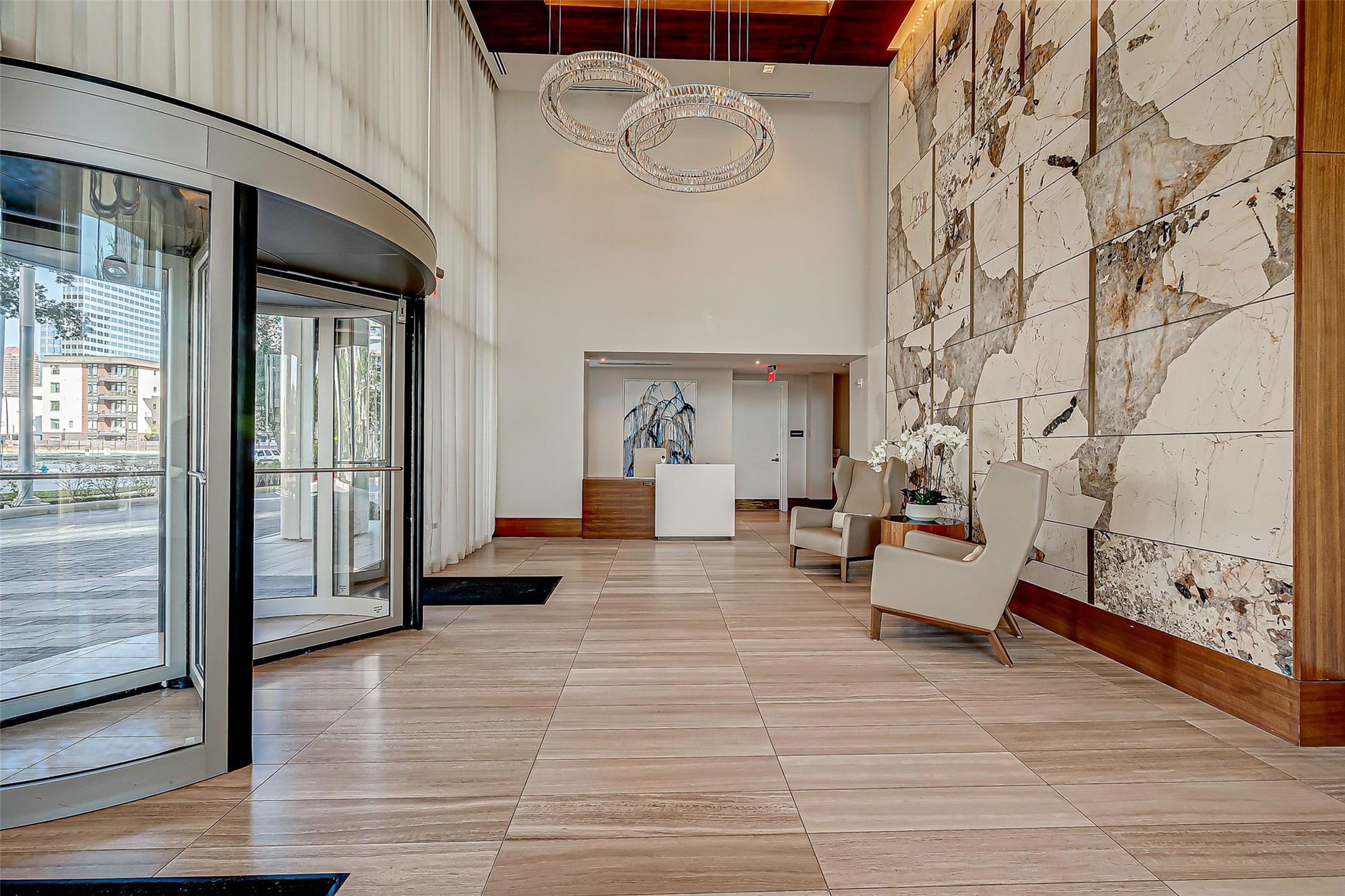 2047 Westcreek Lane # 608, Houston Unit: 608