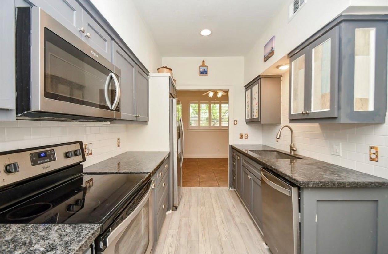 7459 Brompton Street # 7459