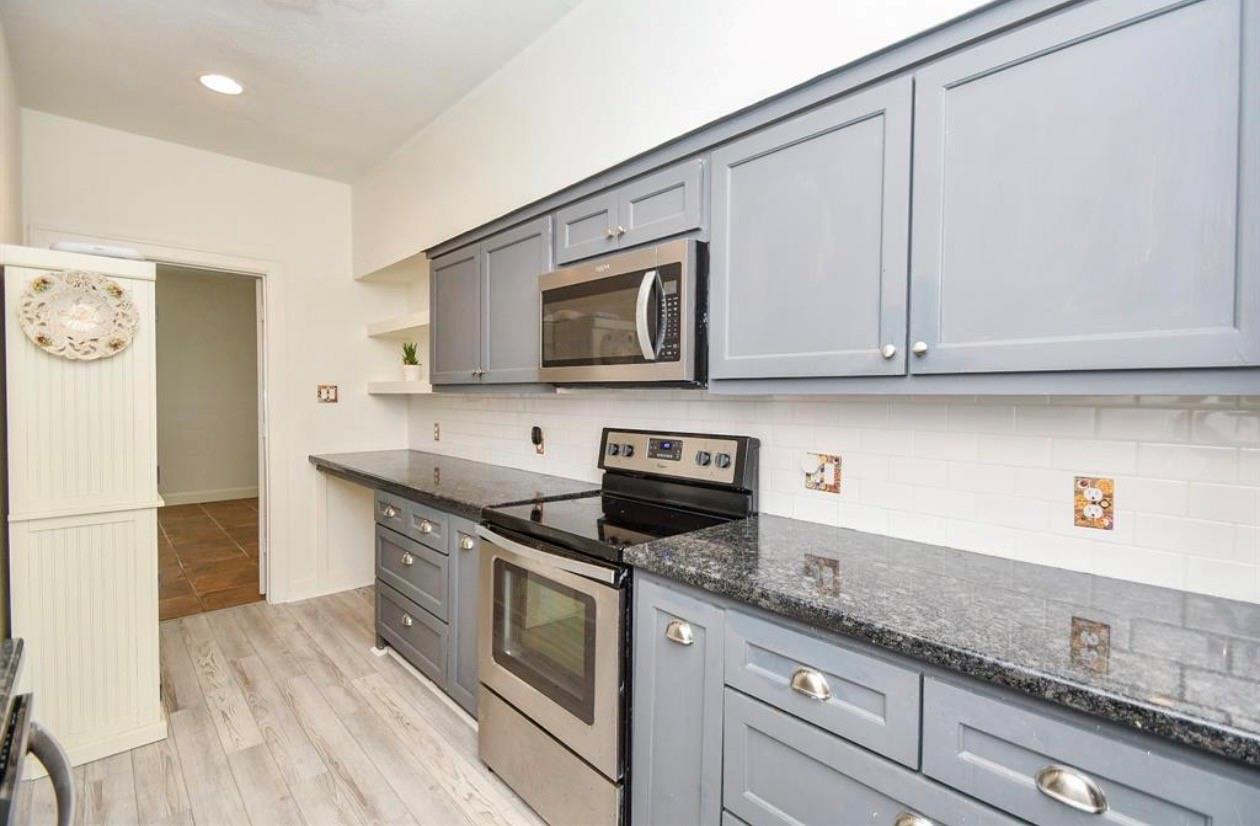 7459 Brompton Street # 7459