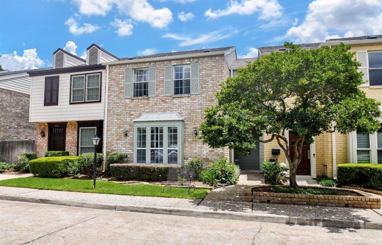 7459 Brompton Street # 7459