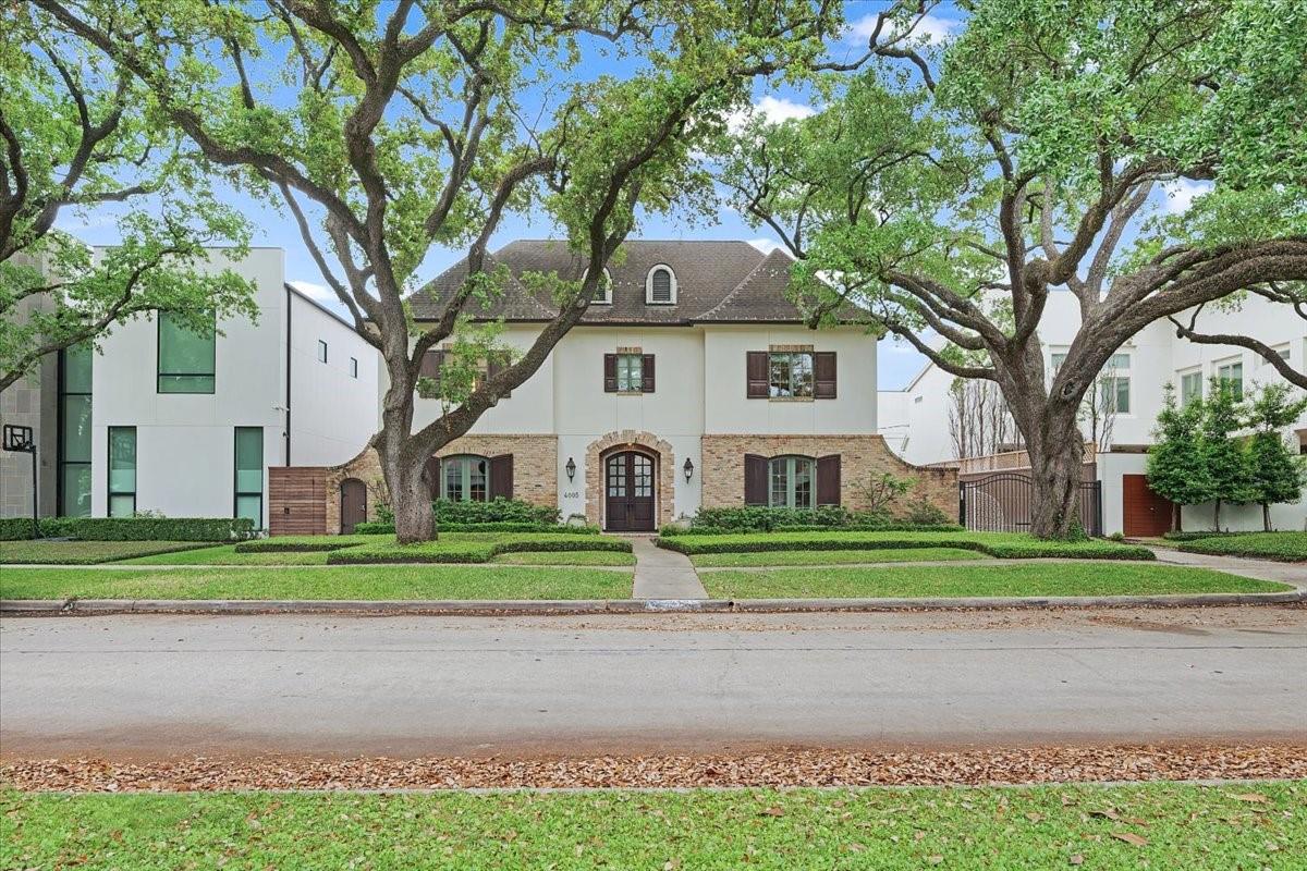 4005 Chatham Lane