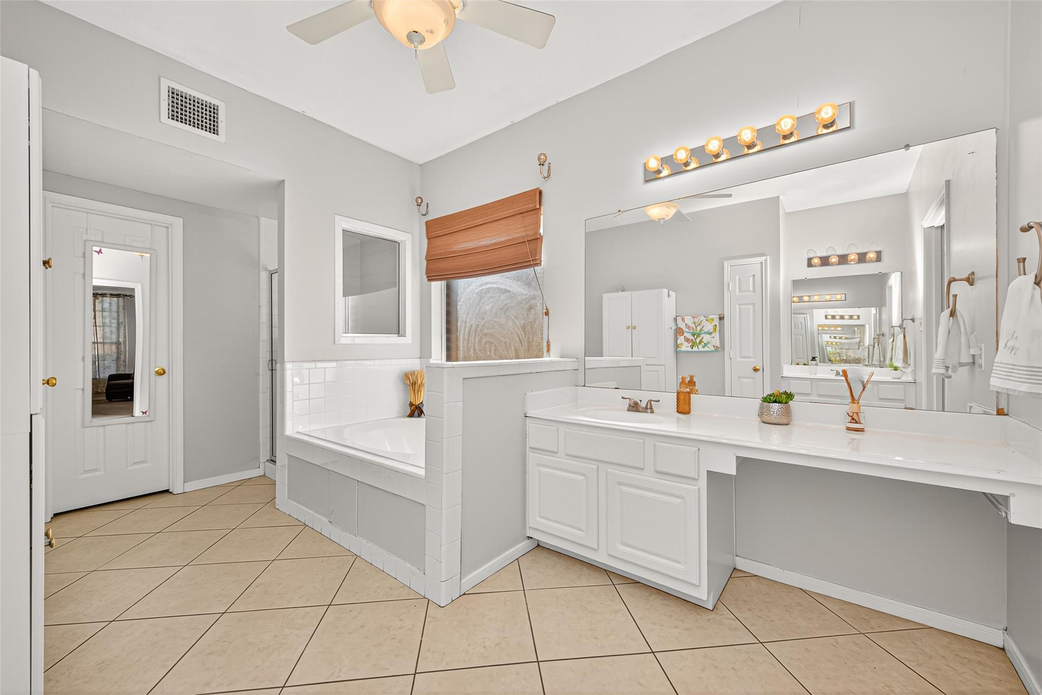 17410 Pikes Peek Court