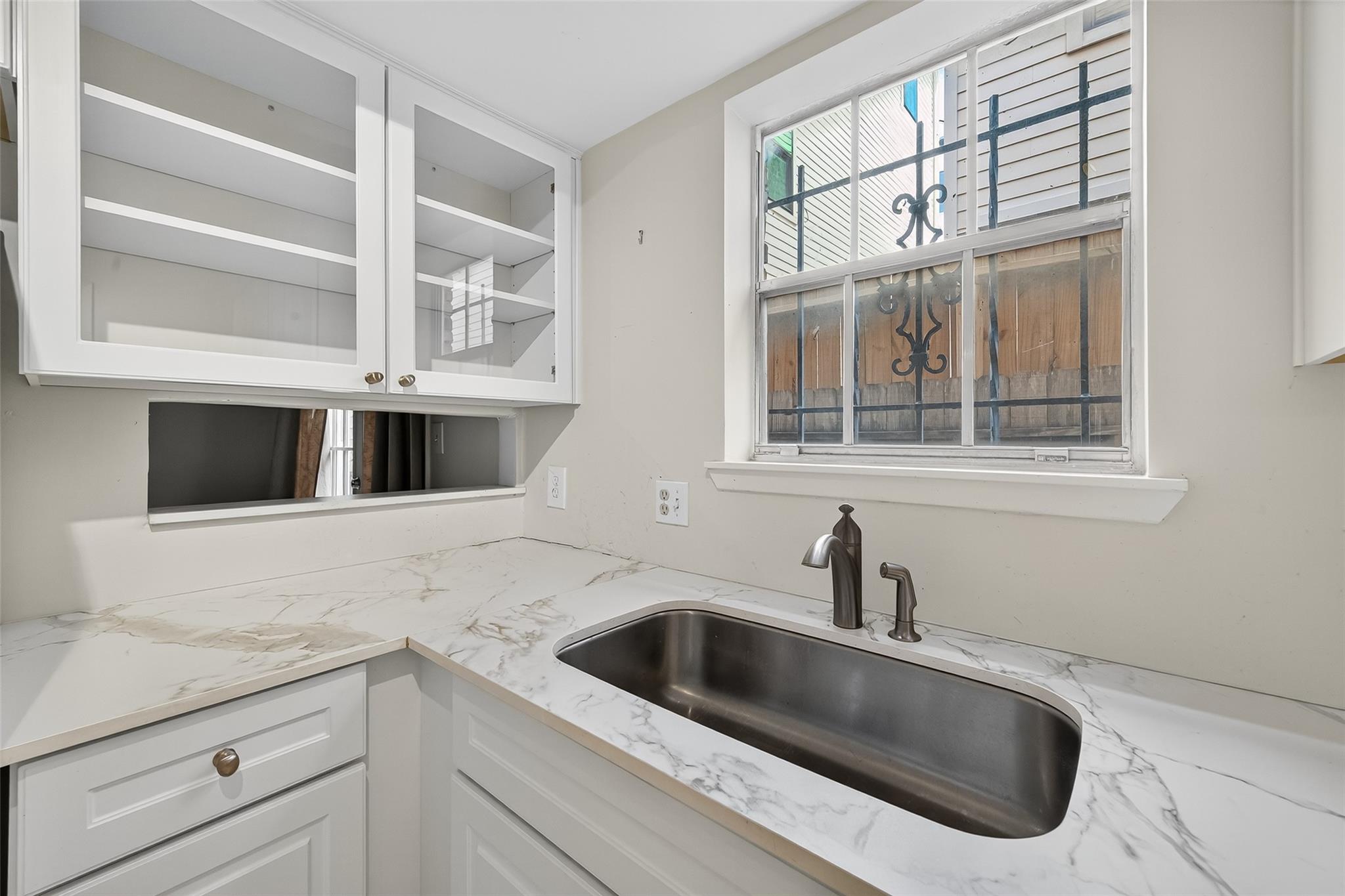 6201 Beverlyhill Street # 35