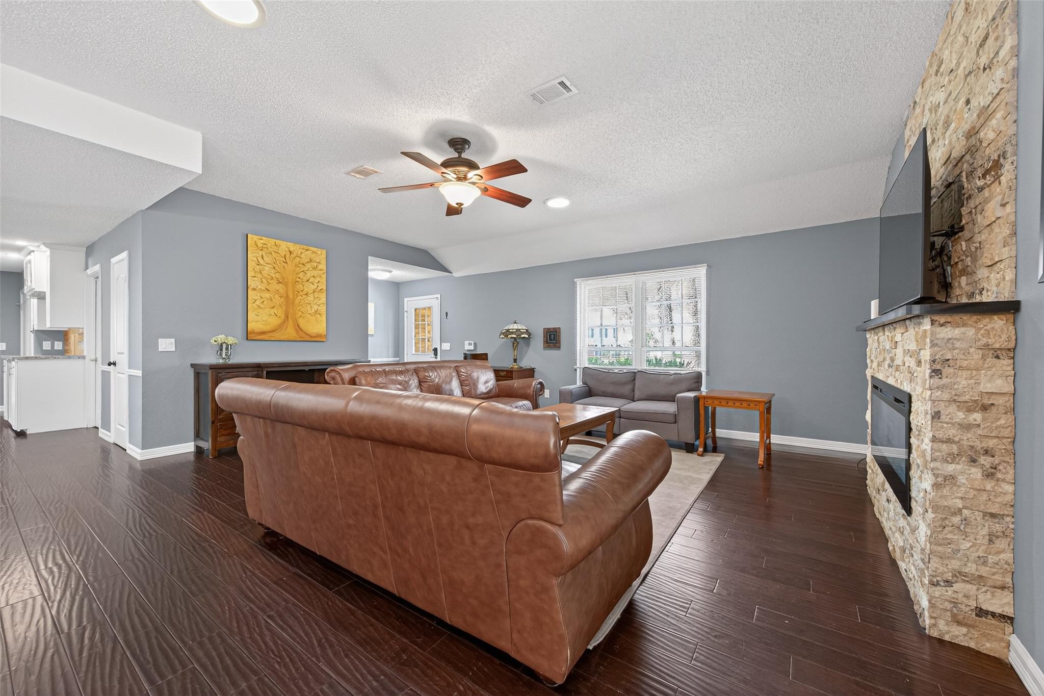 35 Sheep Meadow Place