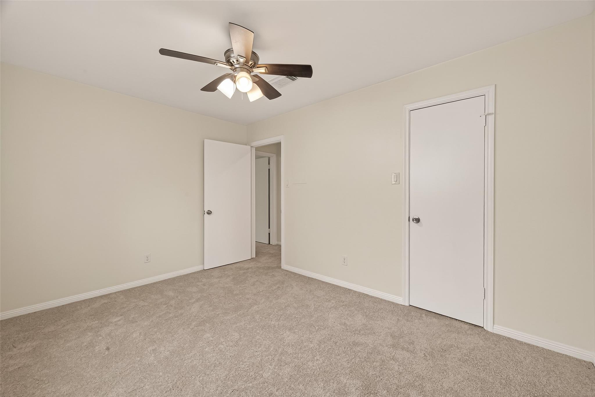 422 Willow Vista Drive