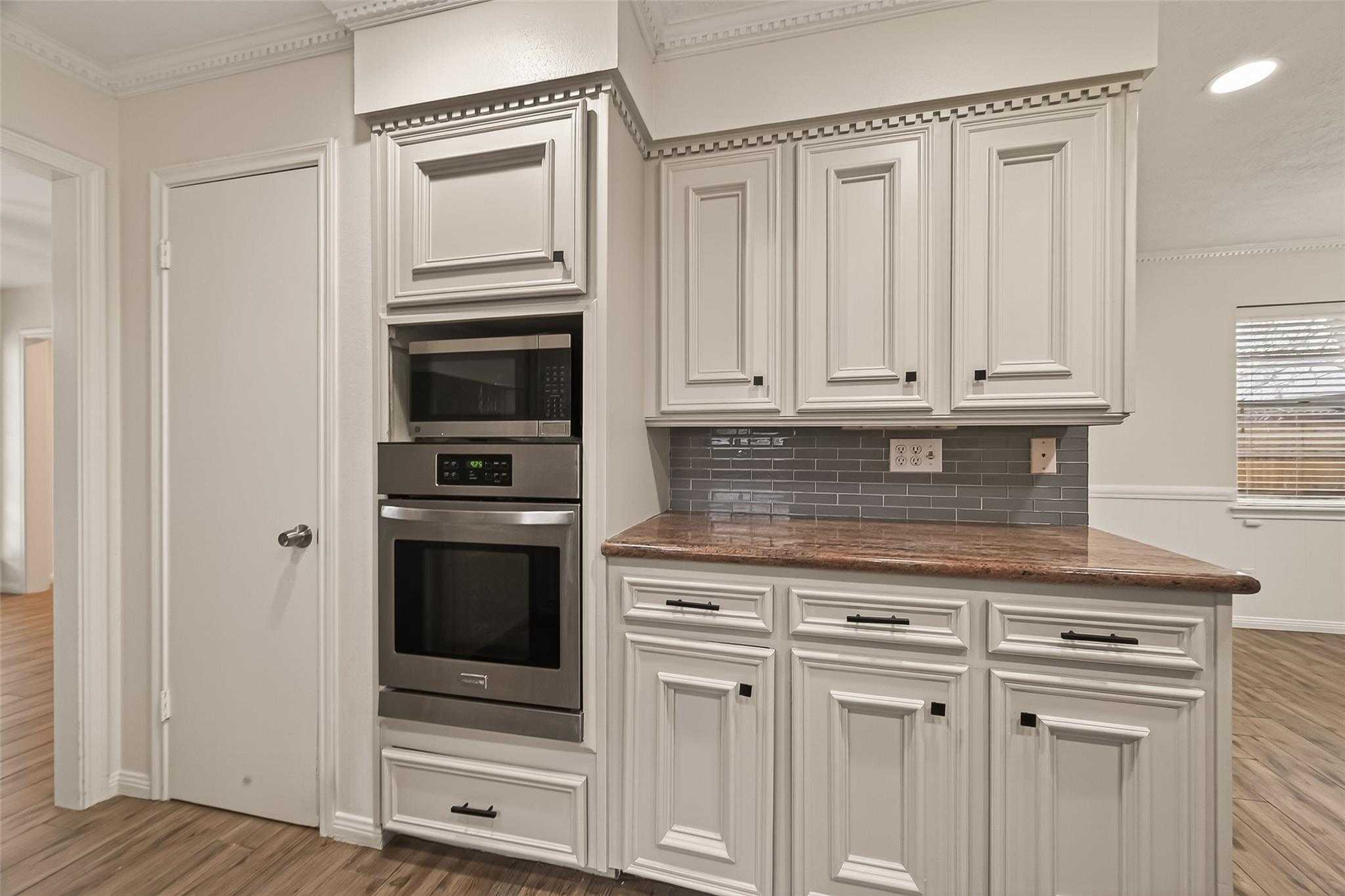 422 Willow Vista Drive