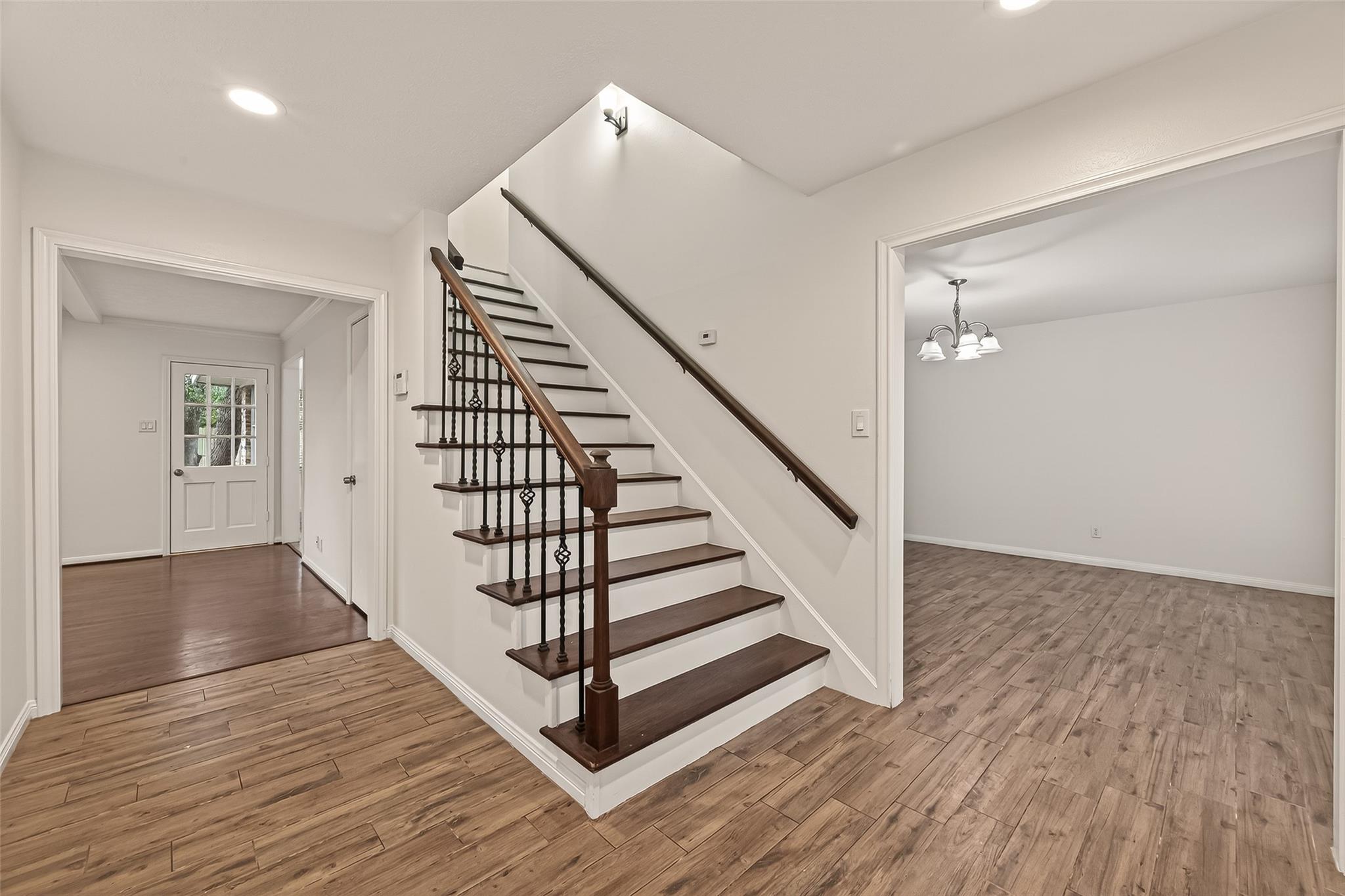 422 Willow Vista Drive