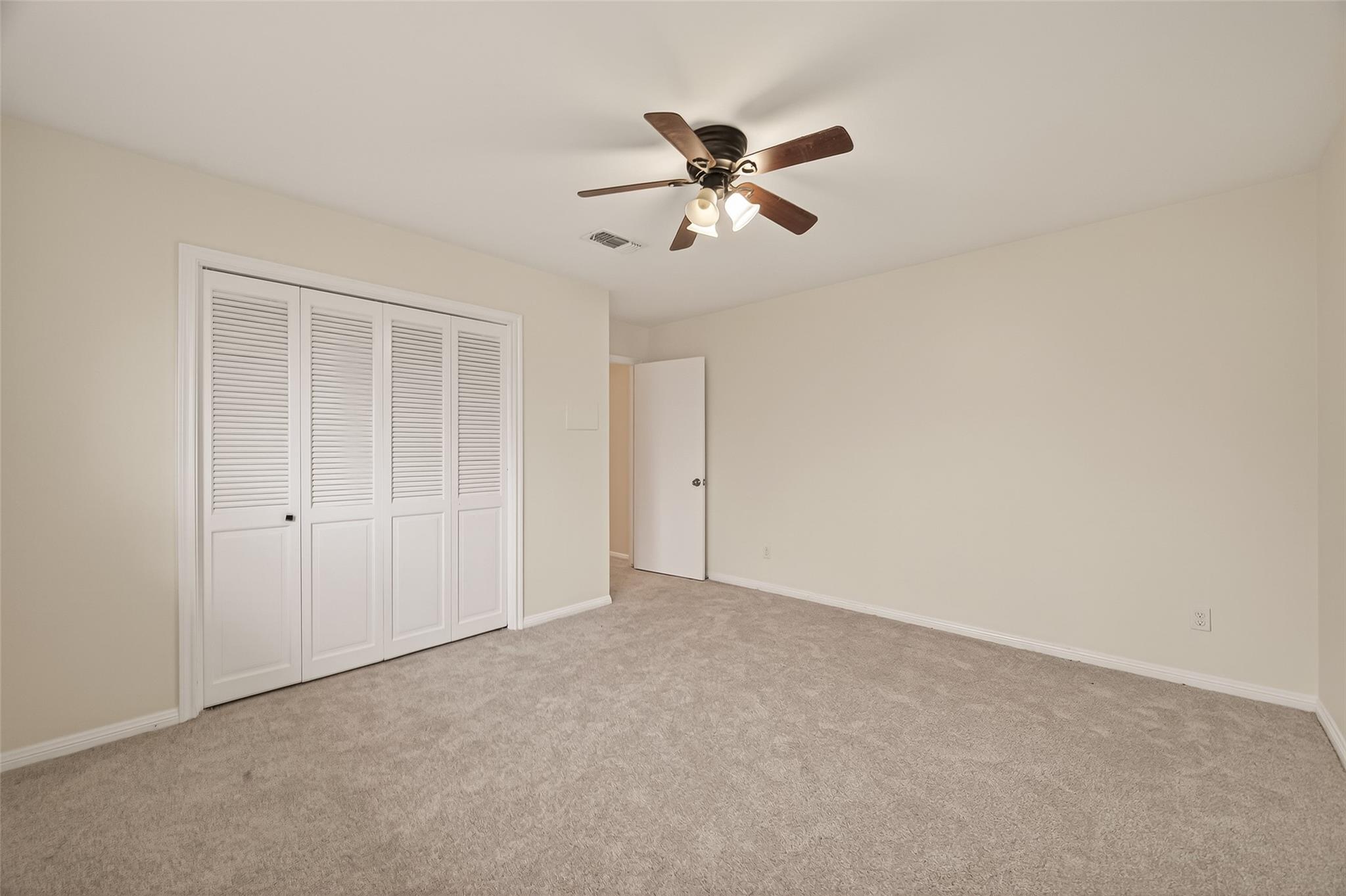 422 Willow Vista Drive