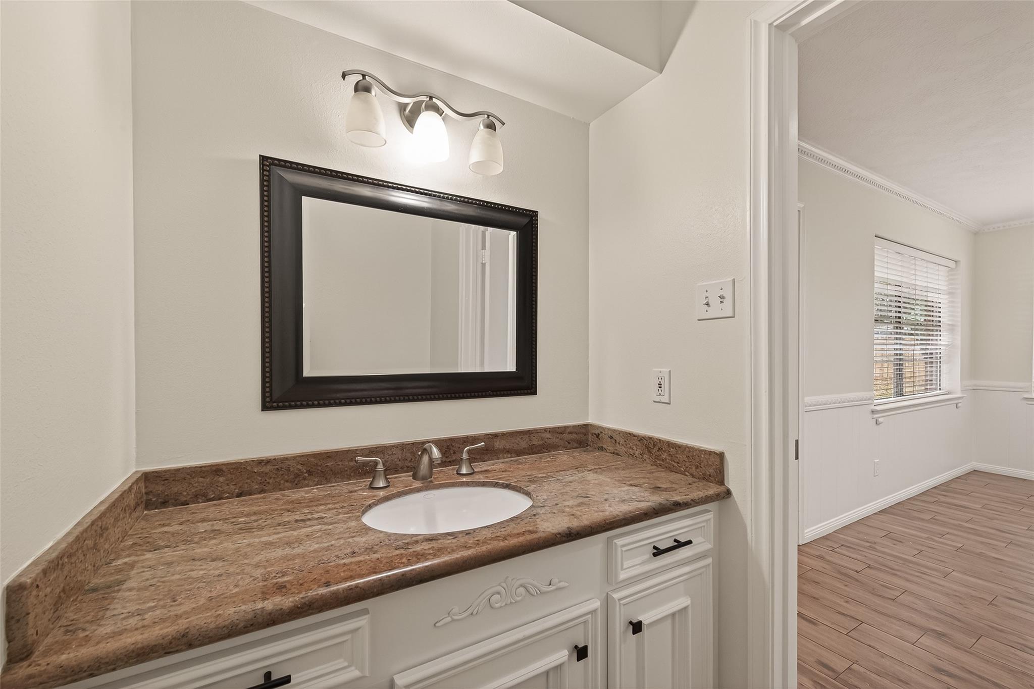 422 Willow Vista Drive