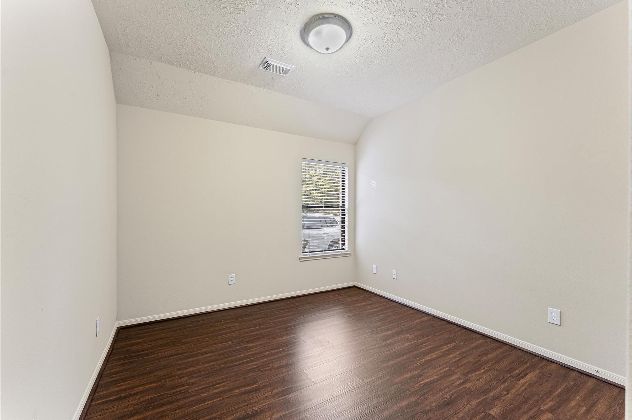 31 Pleasant Point Place