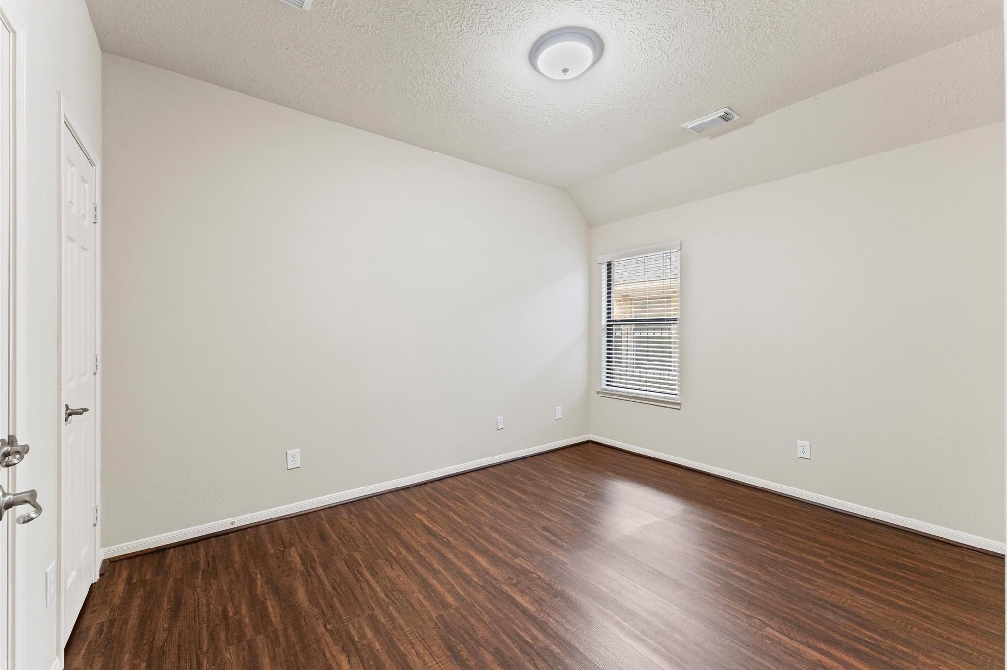 31 Pleasant Point Place