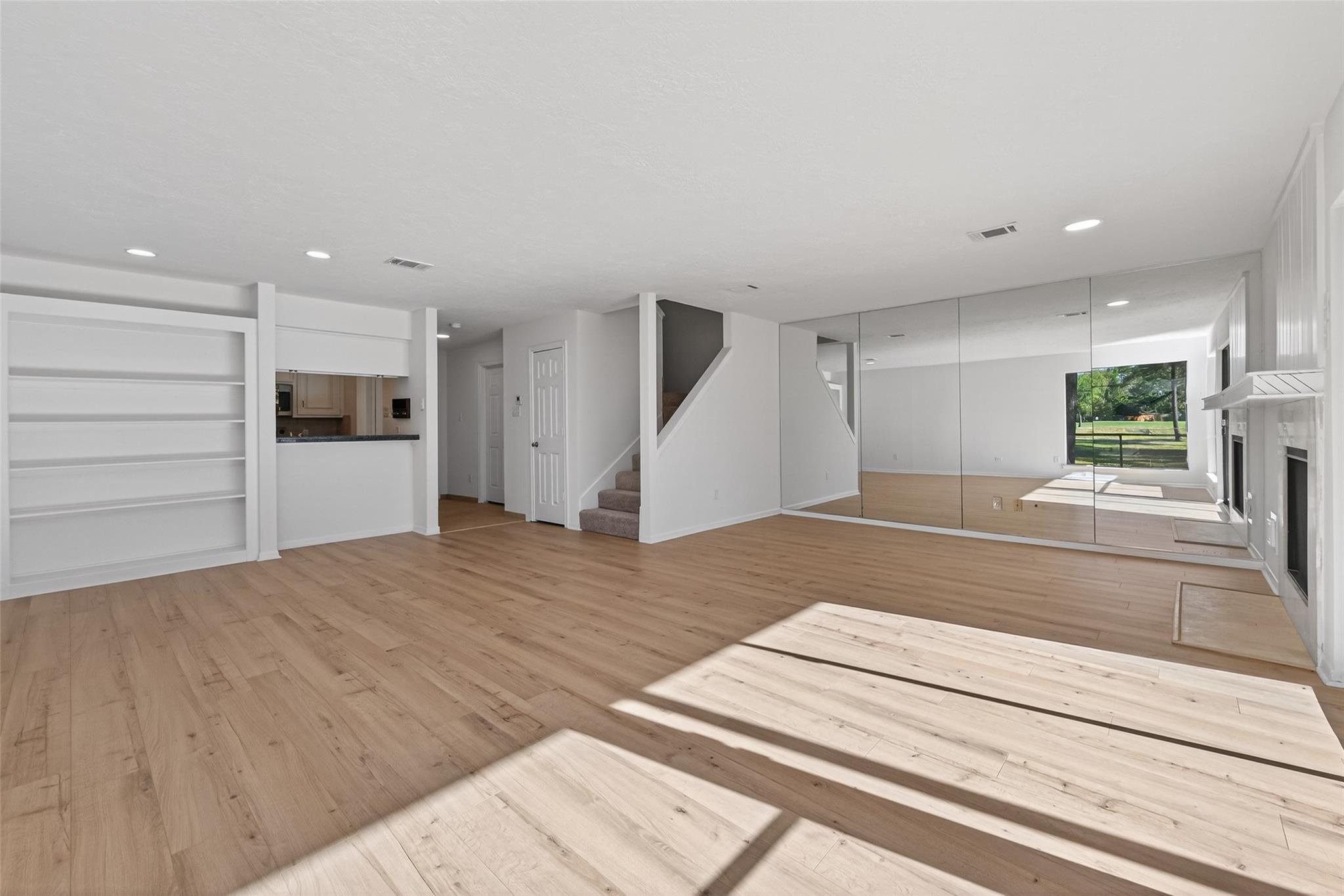 20275 Sunny Shores Drive